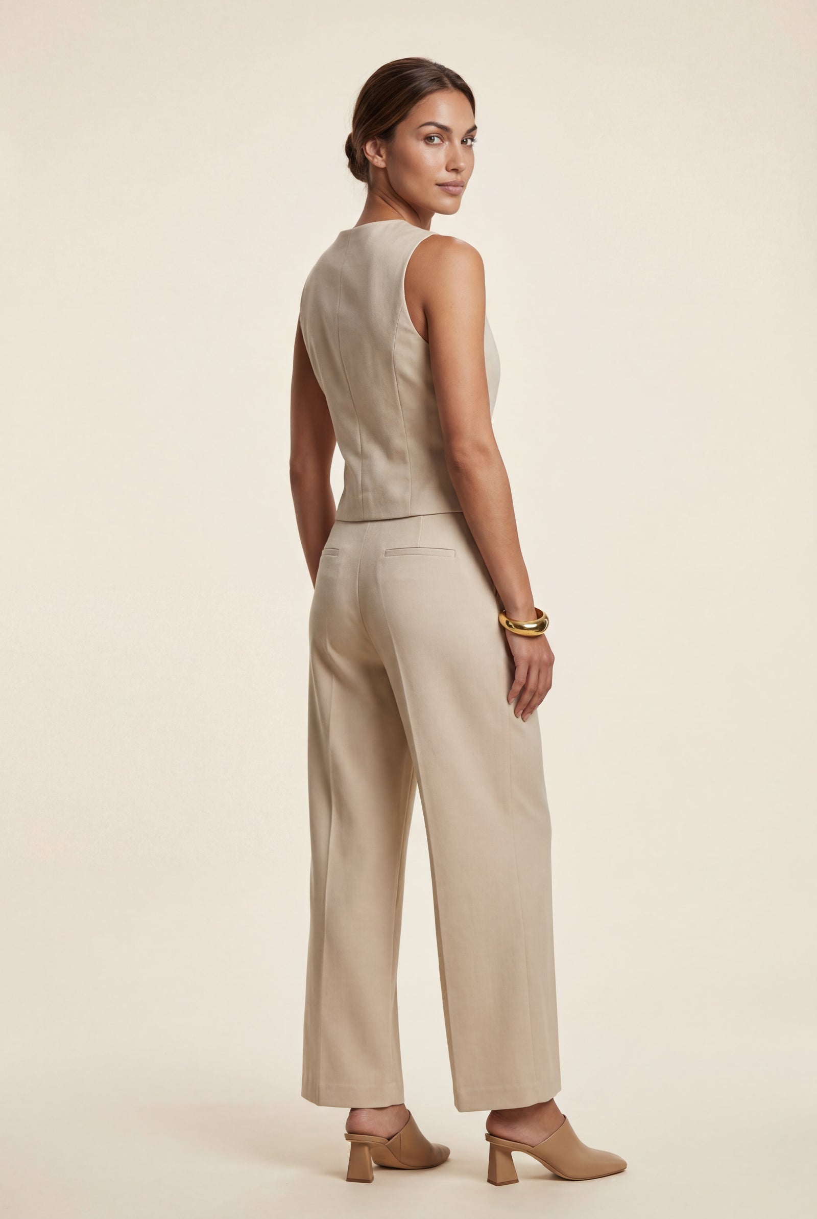 Beige Beige Tailored Sleeveless Vest and Wide-leg Suit Set - Trousers suit set - Photo 2