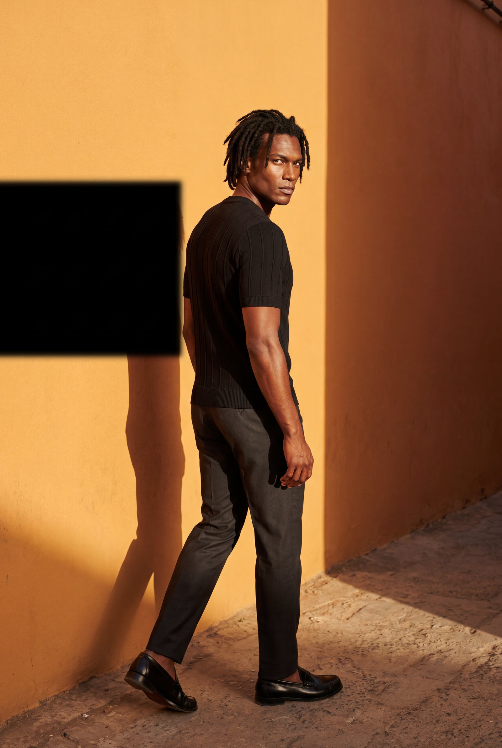 Black Ribbed Crew Neck Short Sleeve Sweater T-shirt - Short sleeve t-shirt - Photo 12