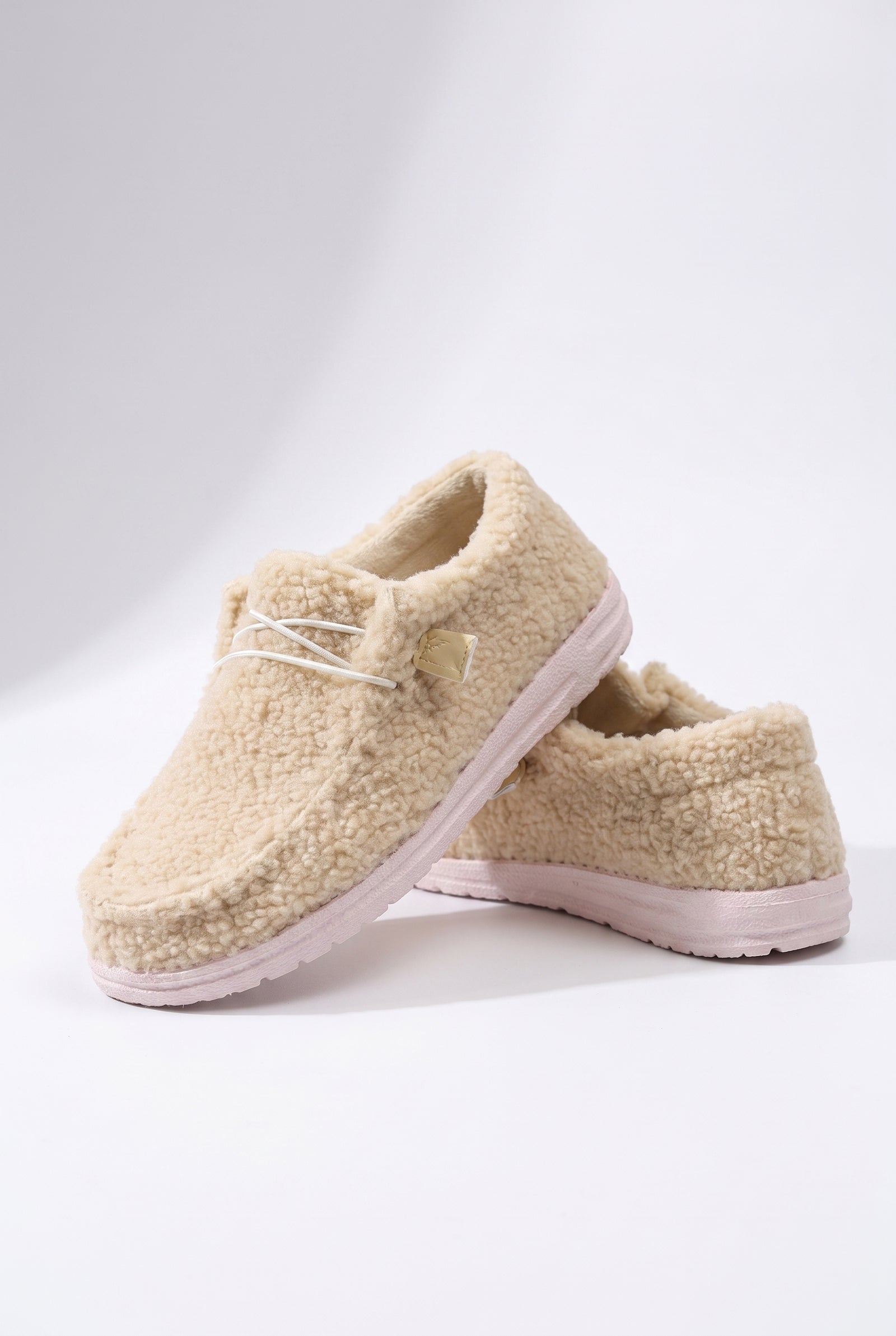 Women's Slippers Teddy Plush in Beige — product shot