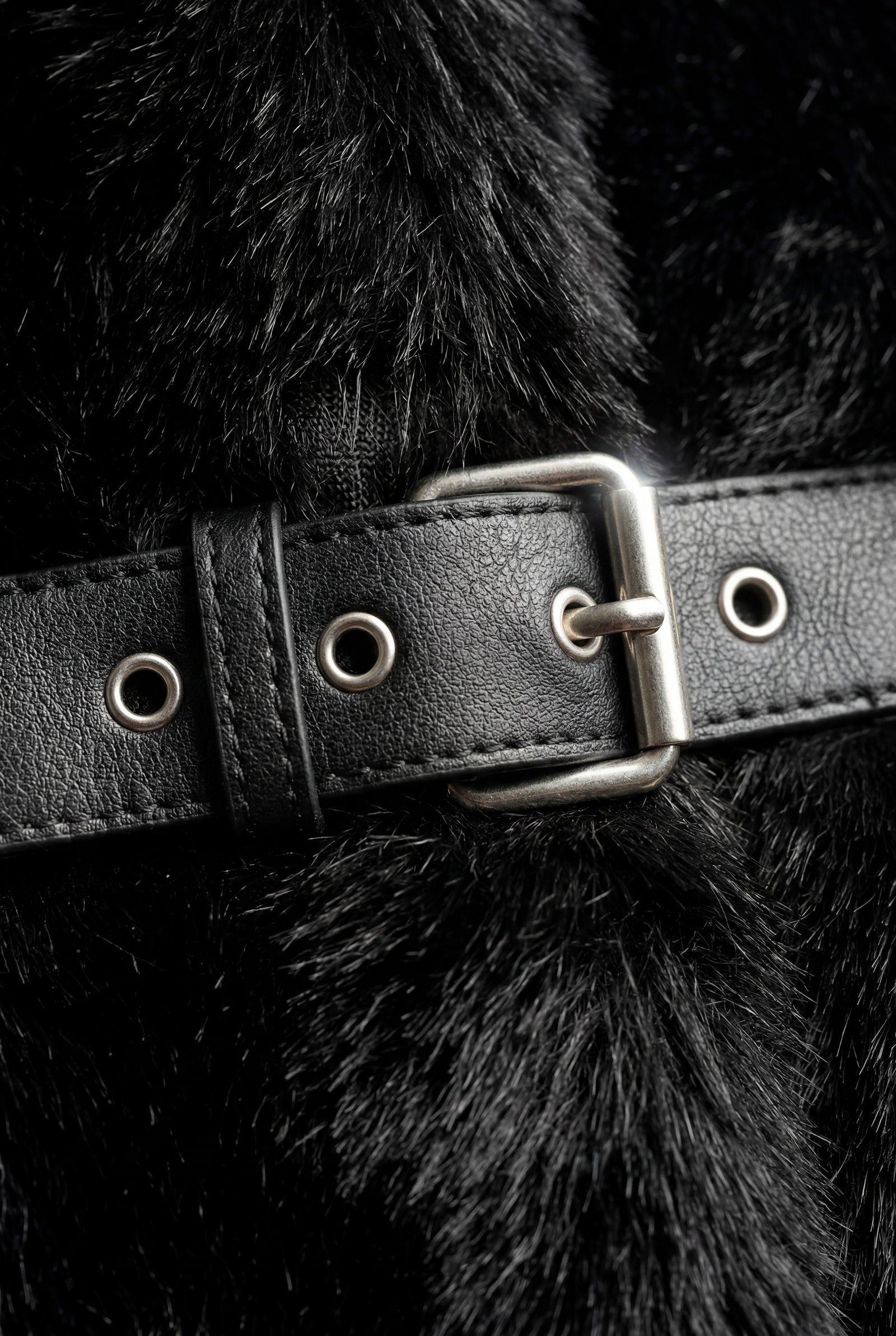 Black Black Buckle Strap Cropped Faux Fur Jacket - Cropped jackets - Photo 3