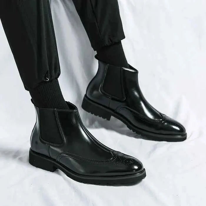 Black Brogue Detailing Chelsea Slip-on Boots - Photo 3