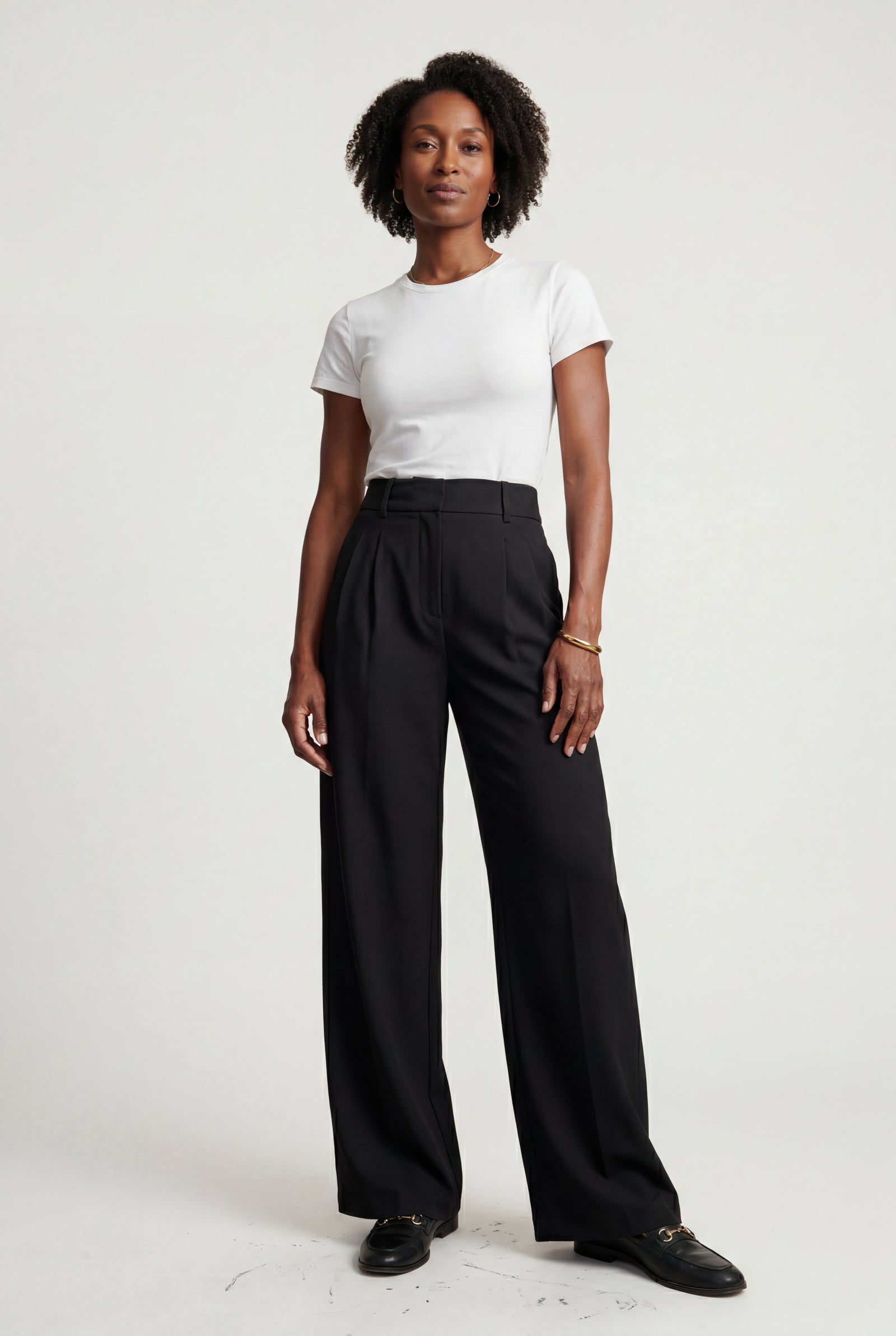 Black High-waisted Pleated Wide-leg Tailored Trousers - Wide leg trousers - Photo 2