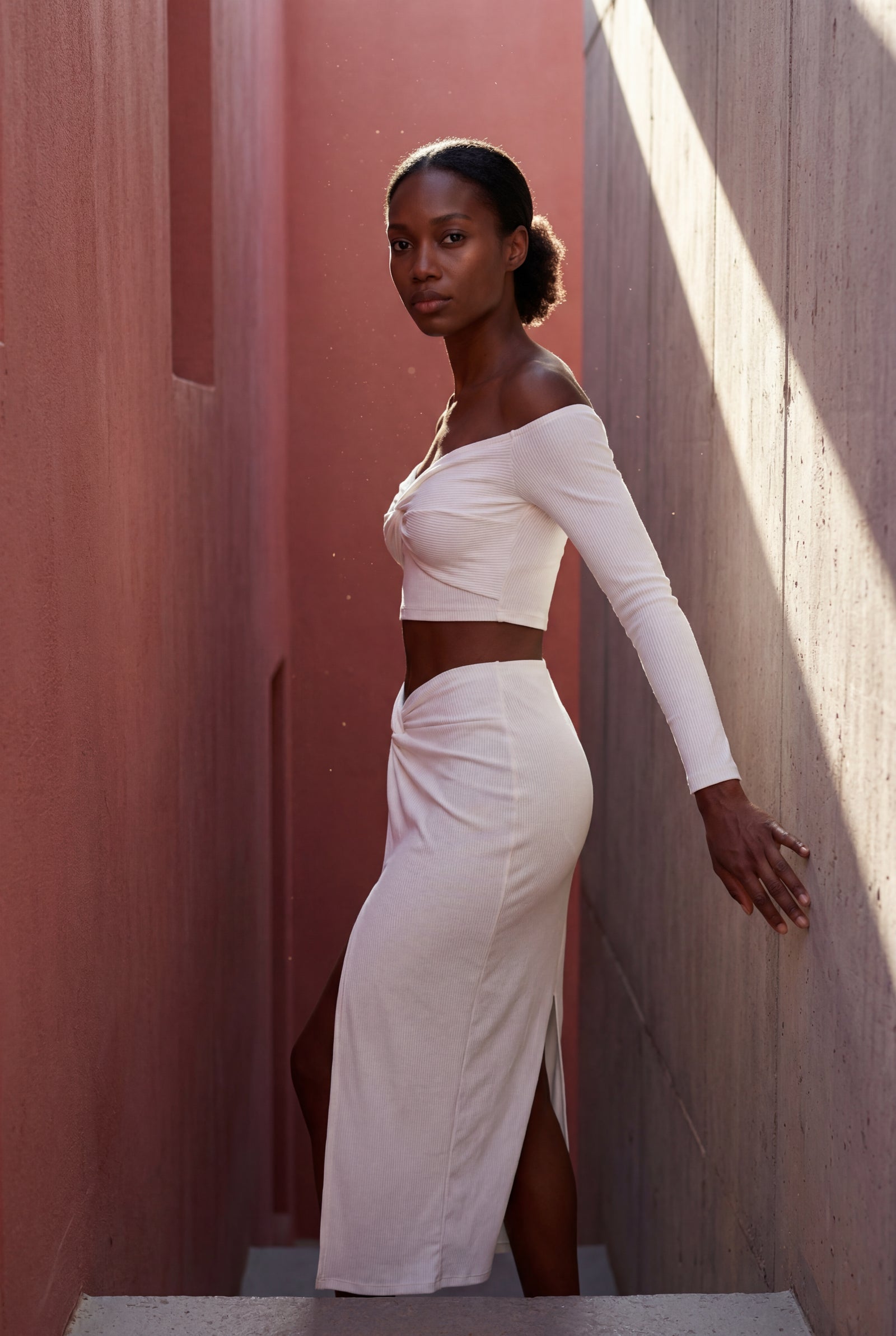 White Off-shoulder Twist-front Crop Top and High-slit Midi Skirt Set - Crop top and skirt - Photo 4