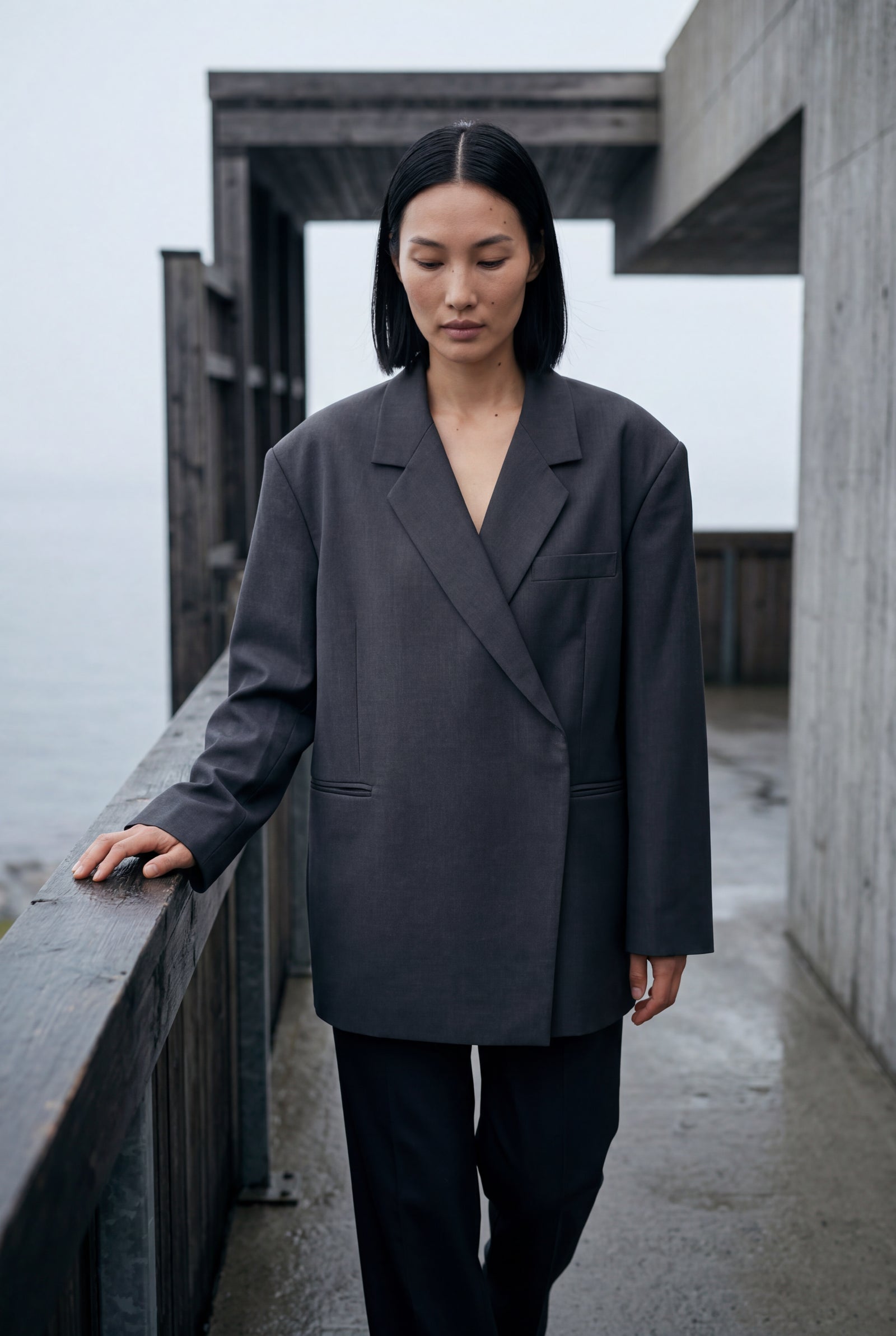 Gray Oversized Single-breasted Blazer with Classic Lapel - Blazers - Photo 6