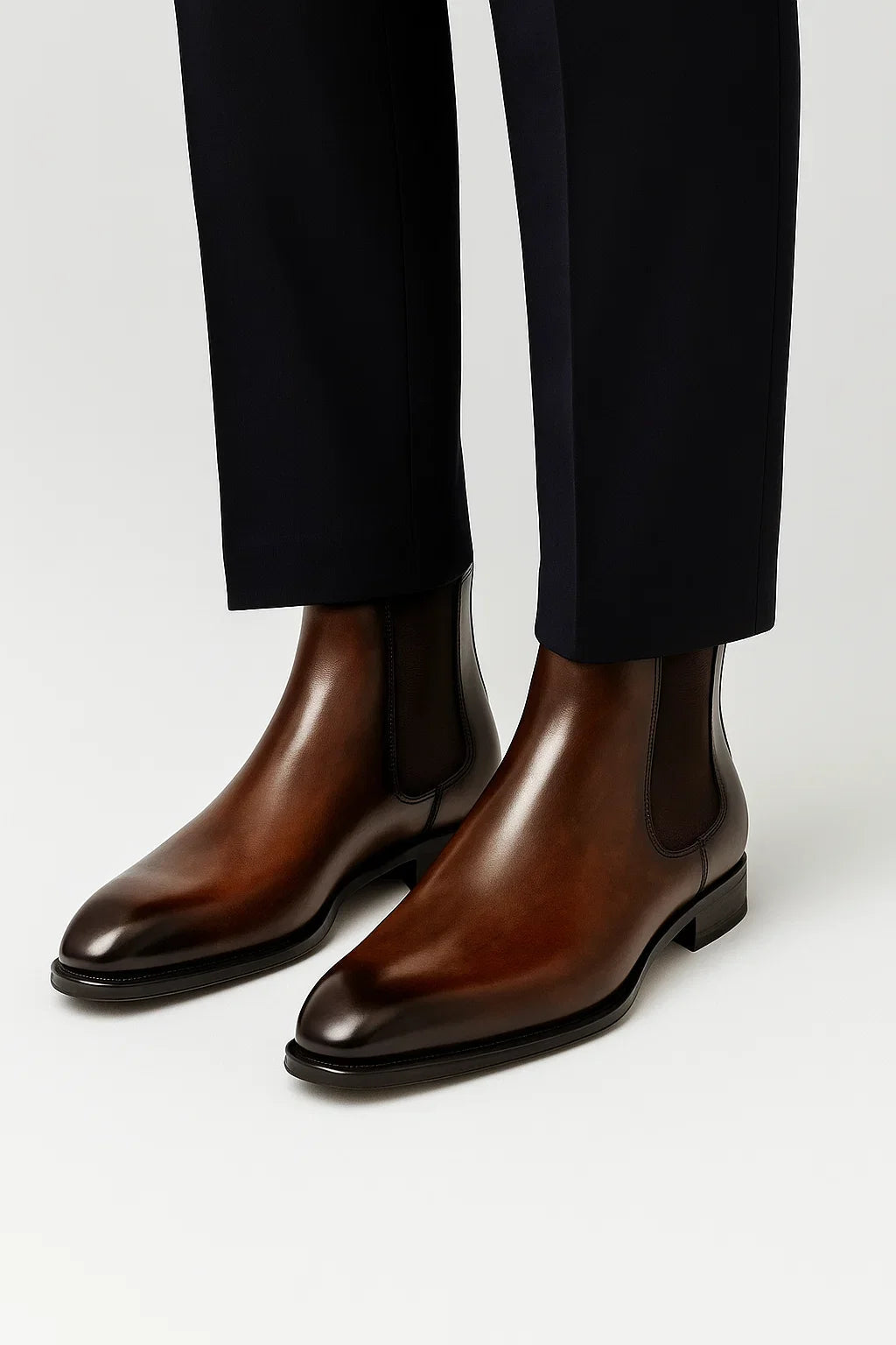 Sleek Almond Toe Chelsea Ankle Boots - Chelsea boots - Photo 4