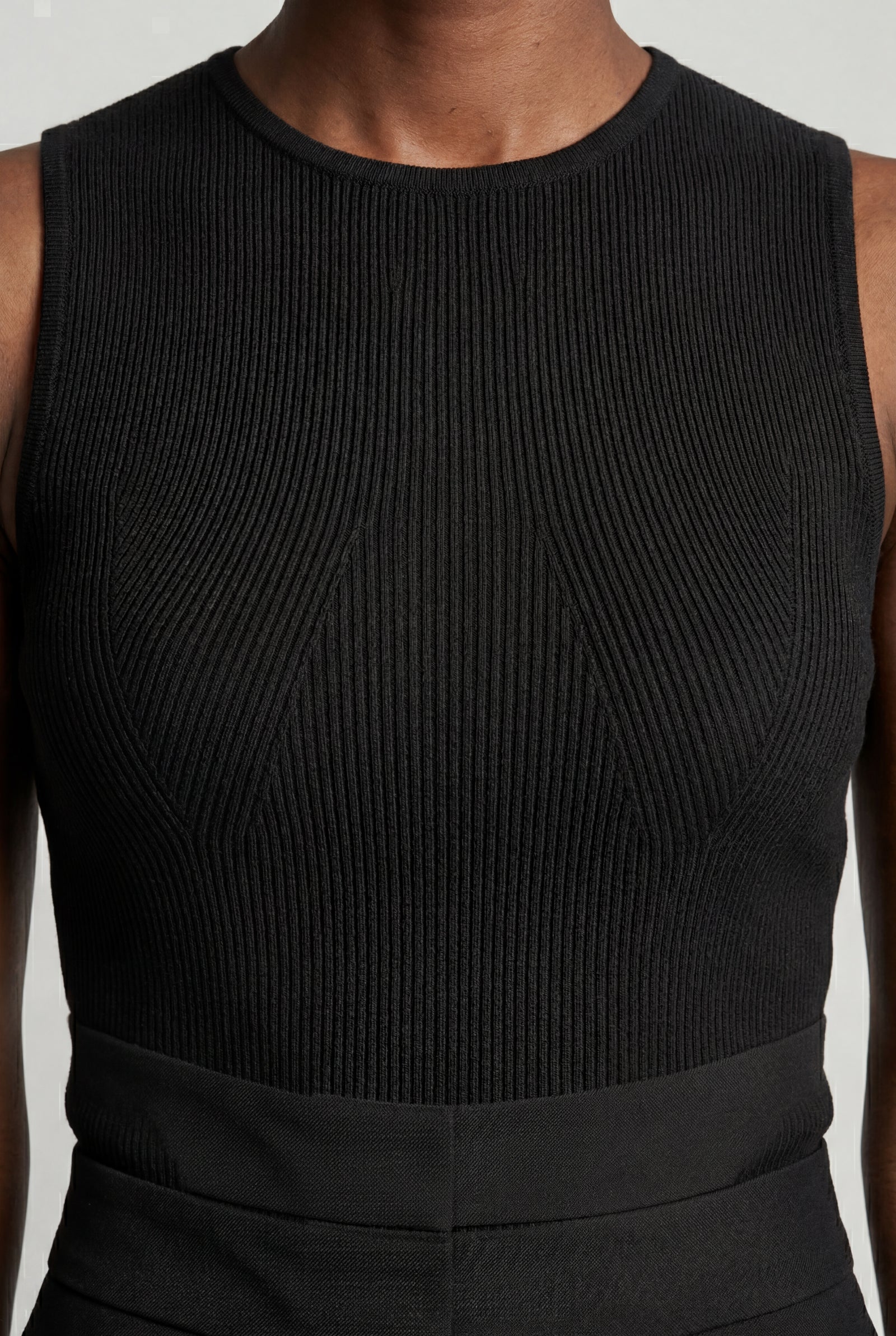 Black Slim Fit Ribbed Crew Neck Tank Top - Tank tops - Photo 6