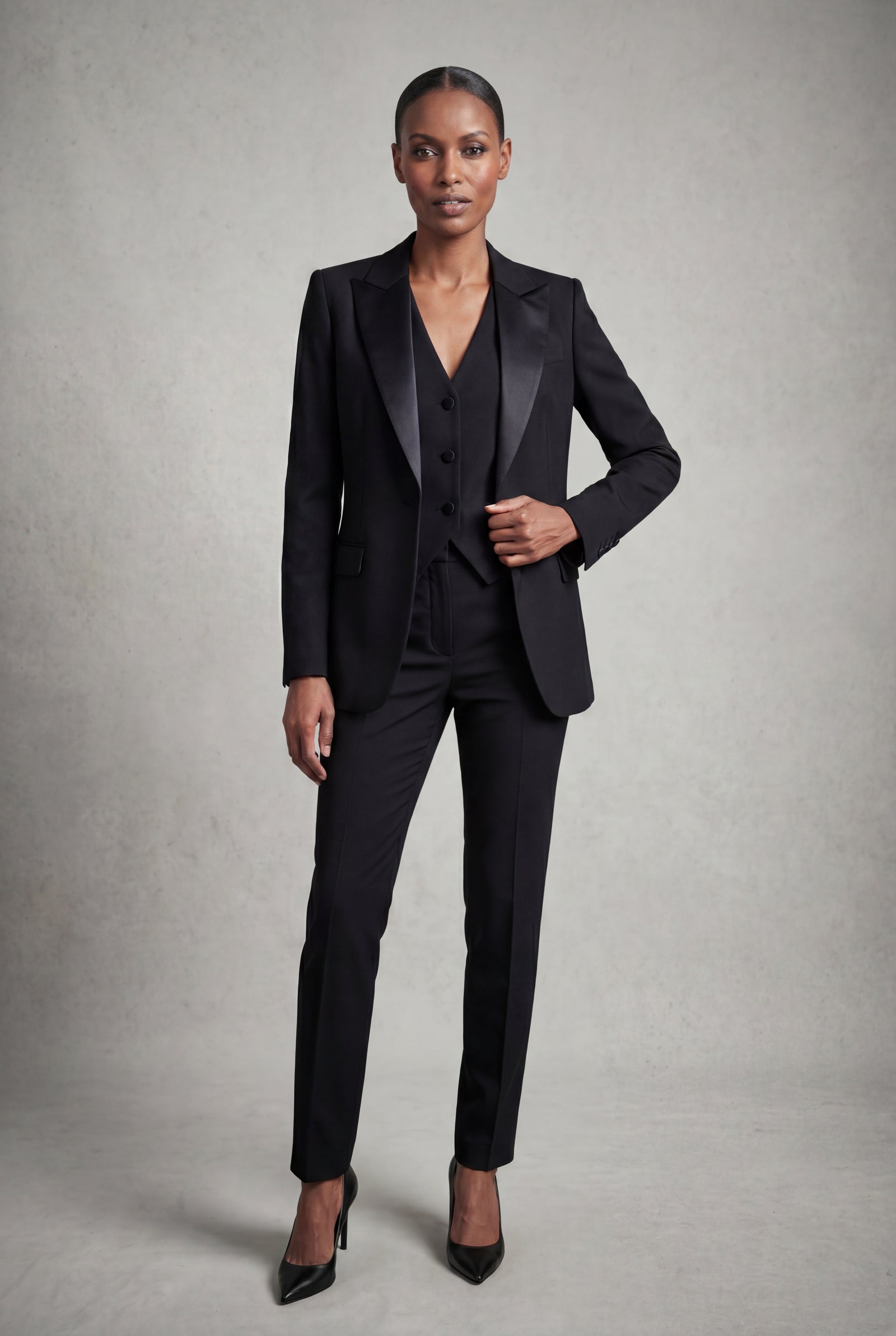 Black Tailored Three Piece Suit Set with Buttoned Vest - Women suit sets - Photo 1