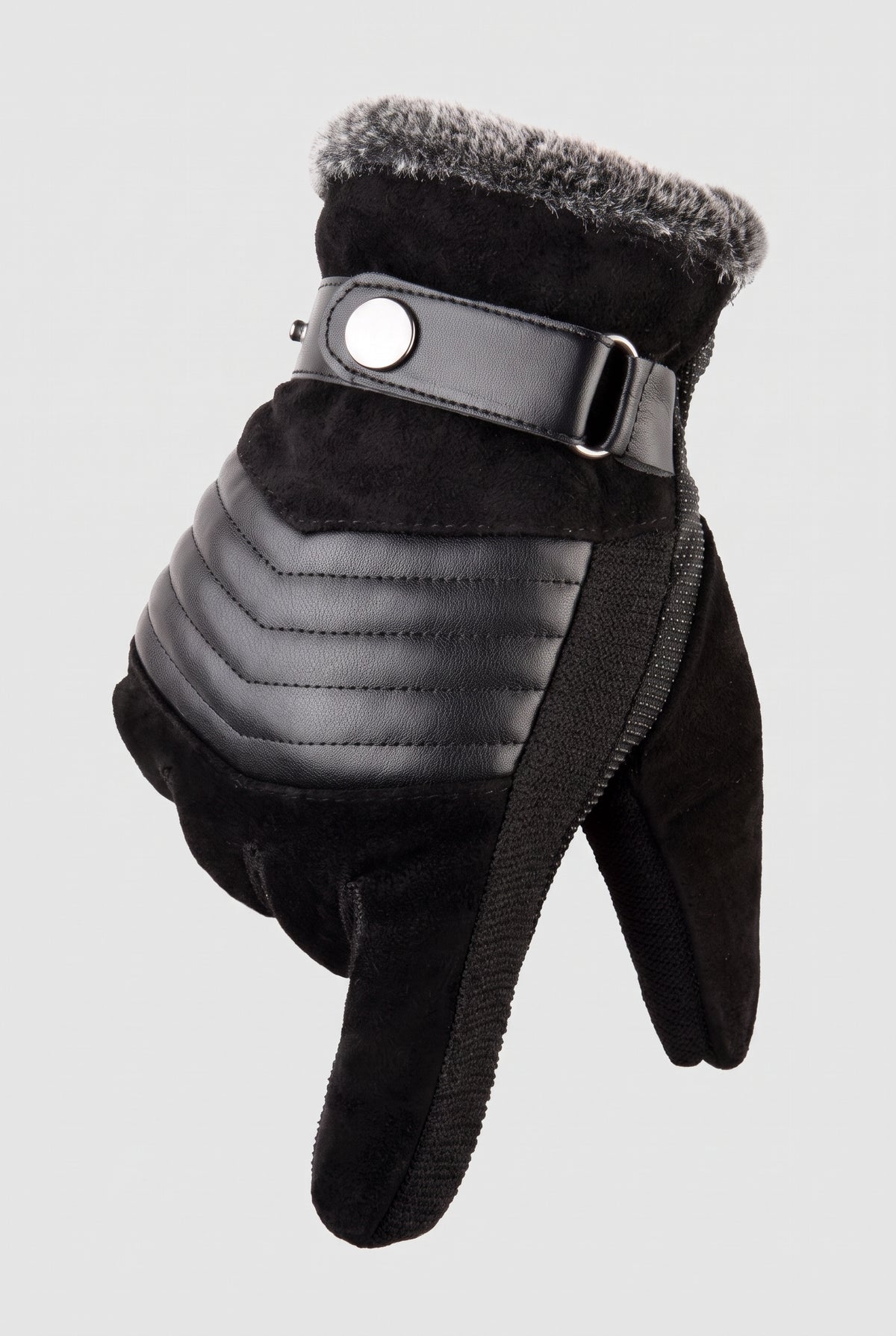 Touchscreen Winter Gloves in Black — studio detail