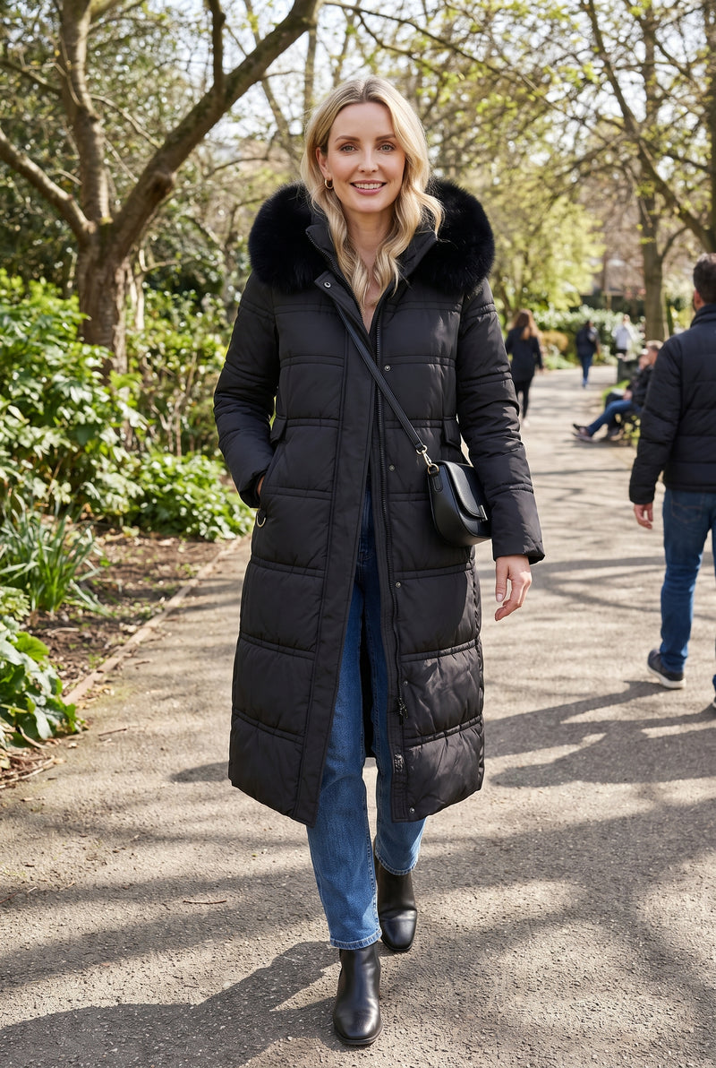 Women's Long Parka Relaxed Fit in Black — ugc shot