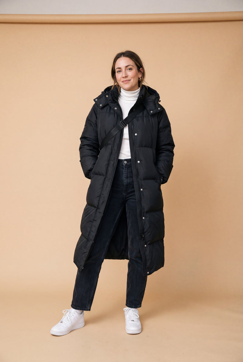 Women's Puffer Jacket Hooded in Black — studio primary