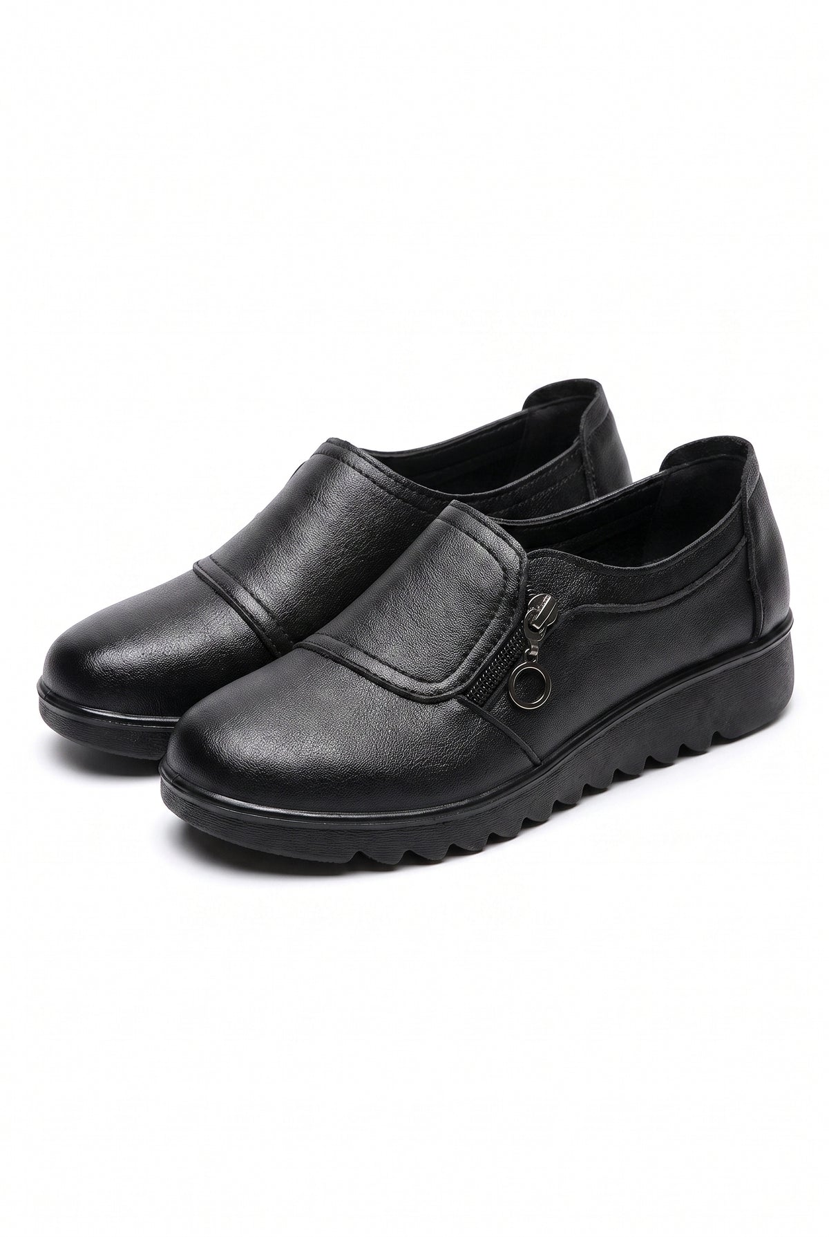 Women's Slip-On Shoes in Black — product shot