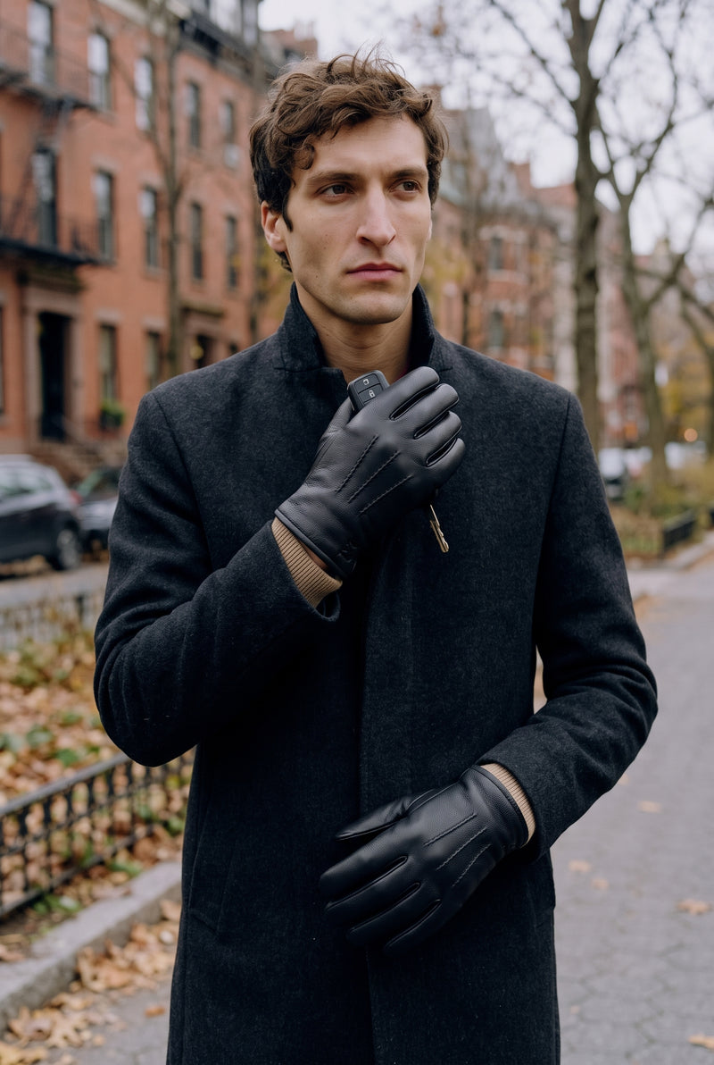 Wool-Lined Driving Gloves in Black — lifestyle