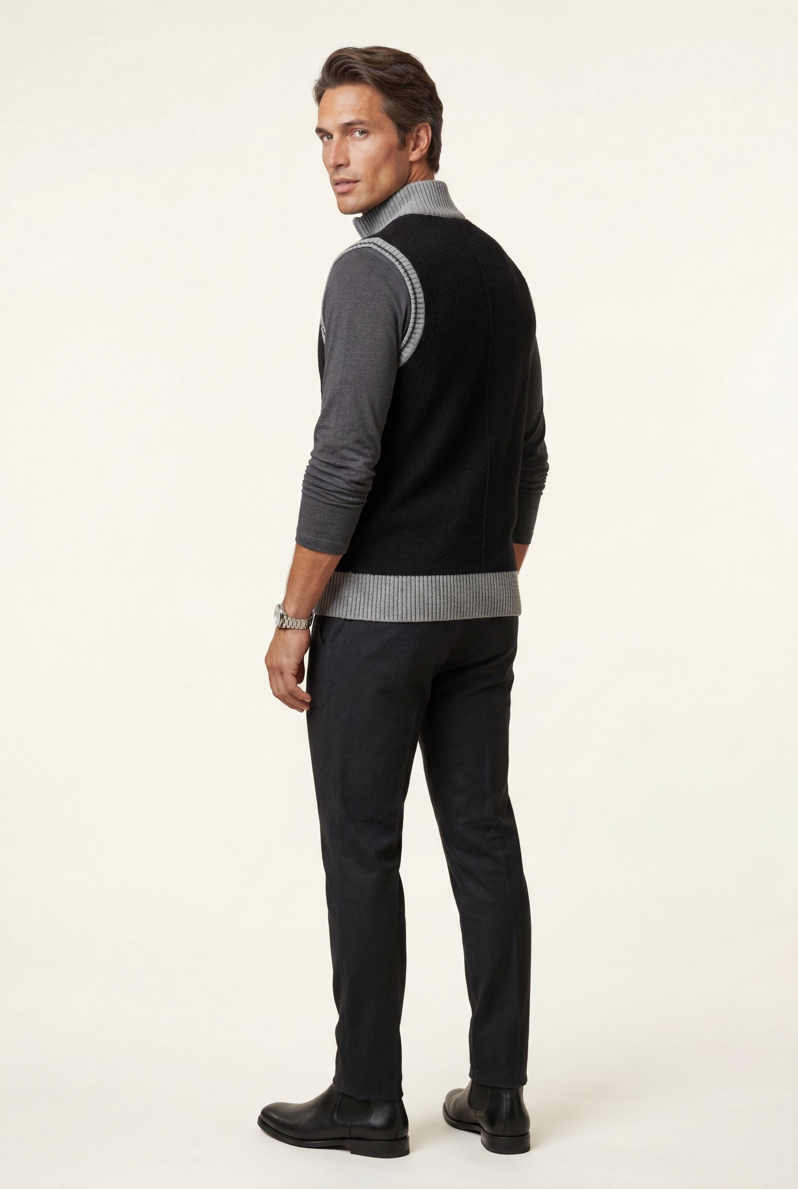 Black Zip-front Colorblock Knitted Vest with Stand Collar - Knitted vests - Photo 2