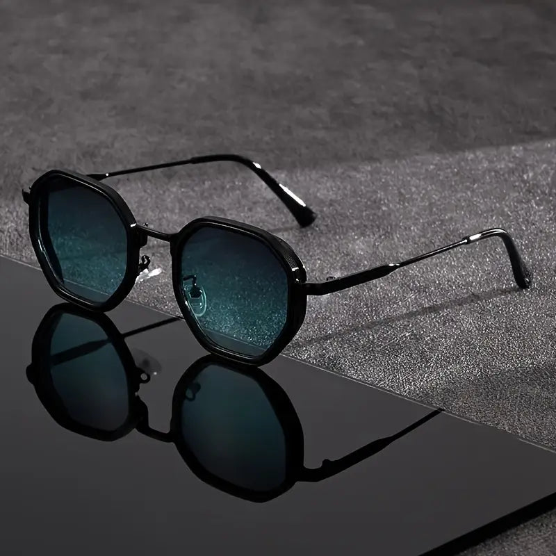 Blue Gradient Geometric Hexagonal Frame Sunglasses - Photo 2