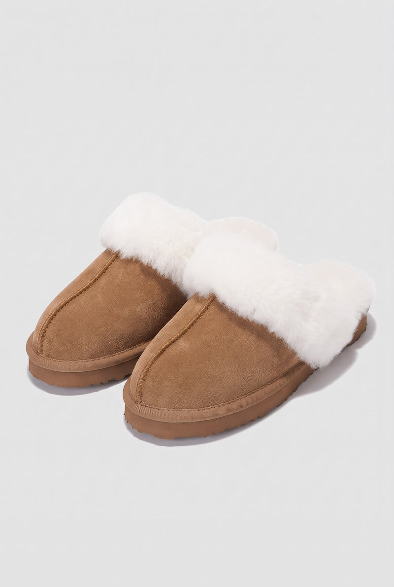 Shearling Open-Back Slippers in Chestnut Brown — Stilenza main image