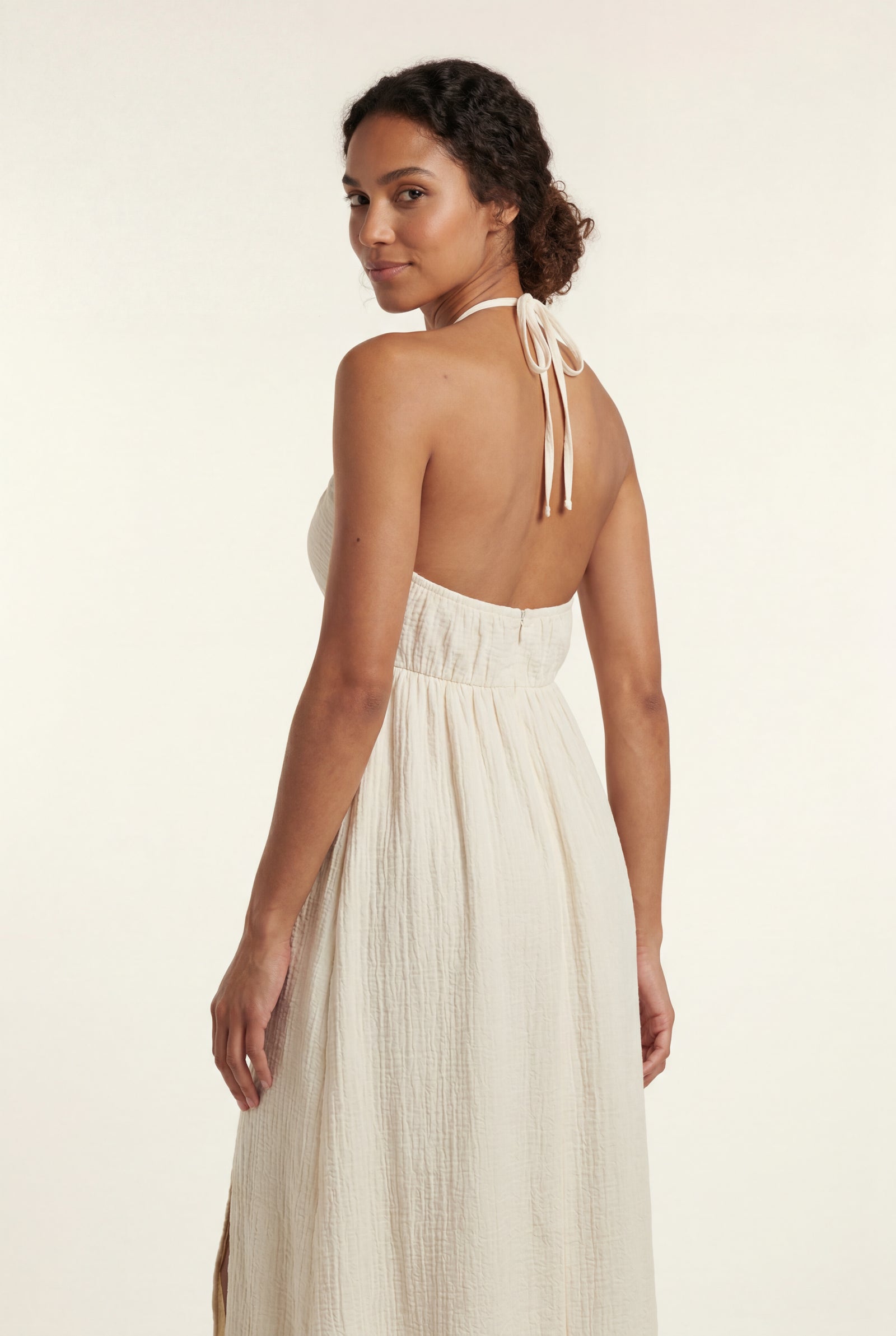 Cream Cream Textured Halter Cut-out Midi Dress - Photo 2