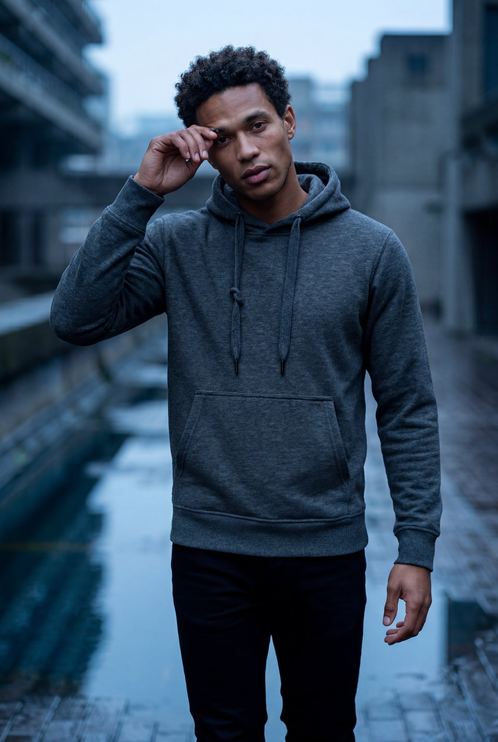 Dark Gray Men's Classic Drawstring Hood Regular Fit Pullover Hoodie - Men's hoodie - Photo 5