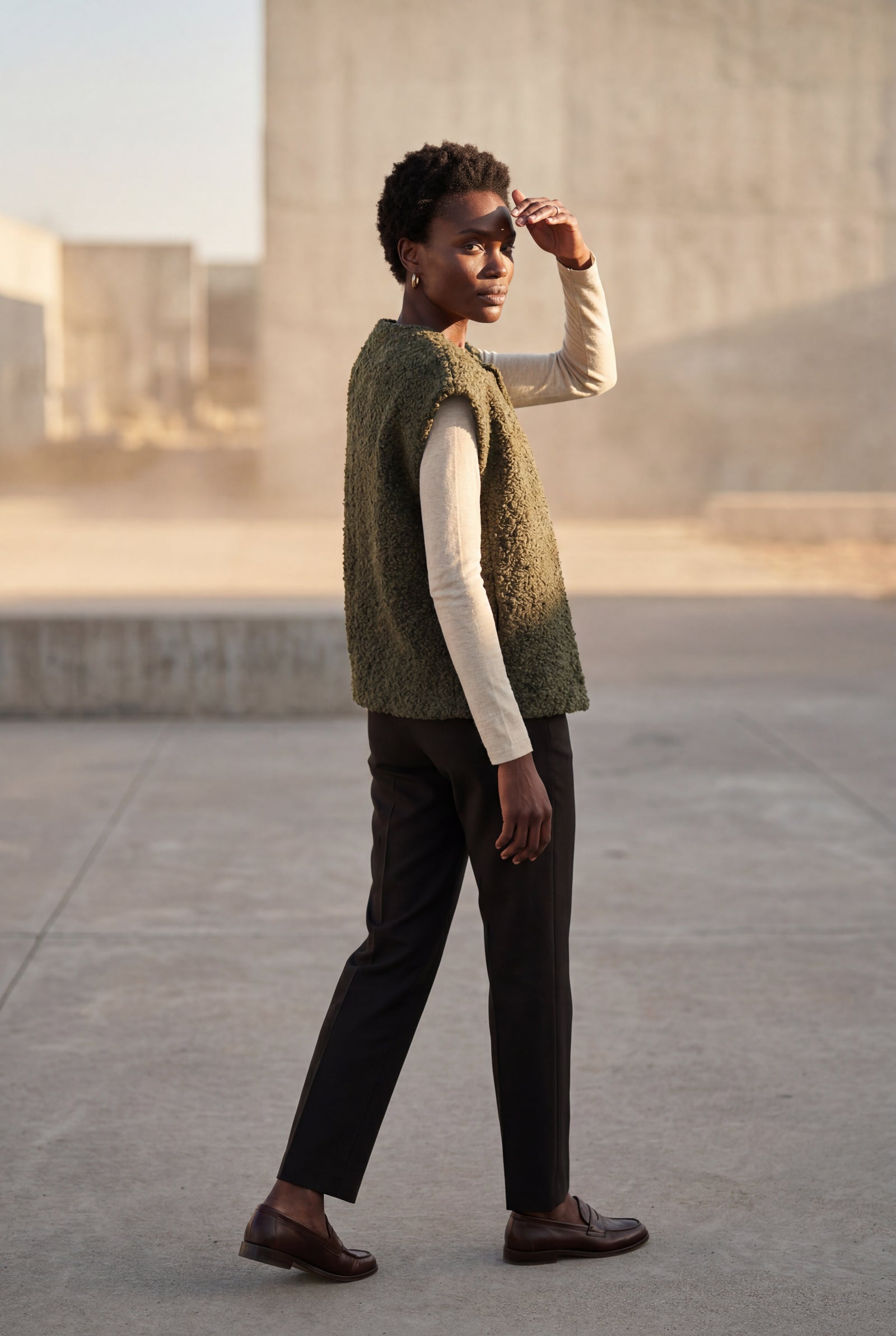 Olive Oversized Sleeveless Open-front Cardigan Vest - Oversized cardigan - Photo 11