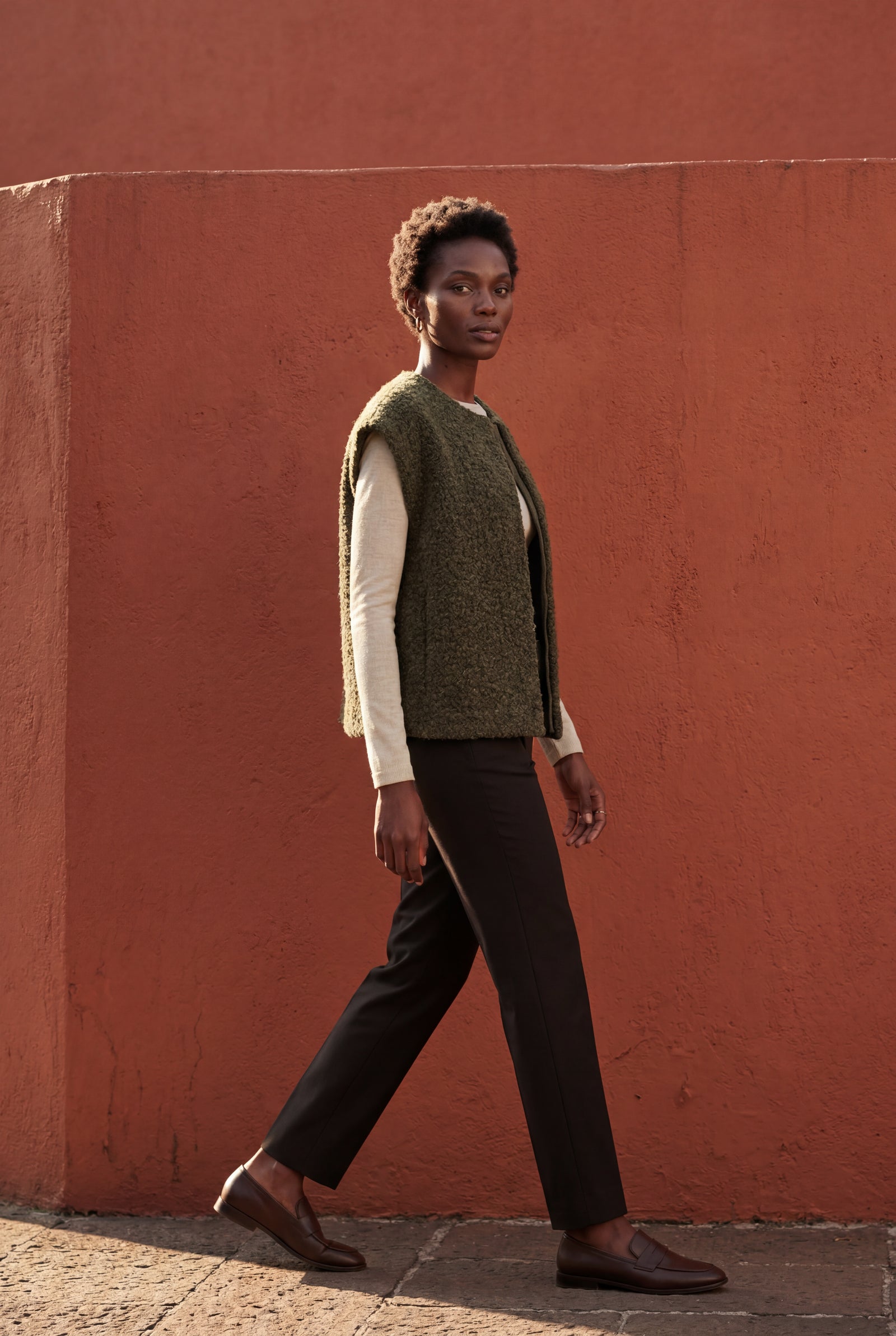 Olive Oversized Sleeveless Open-front Cardigan Vest - Oversized cardigan - Photo 9