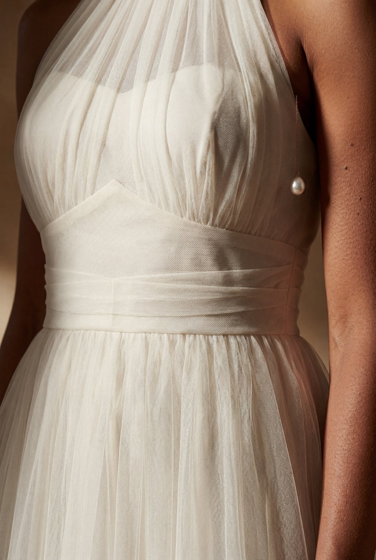 Cream Pleated Halter Neck Midi Dress with Open Back Detail - Halter neck dress - Photo 5