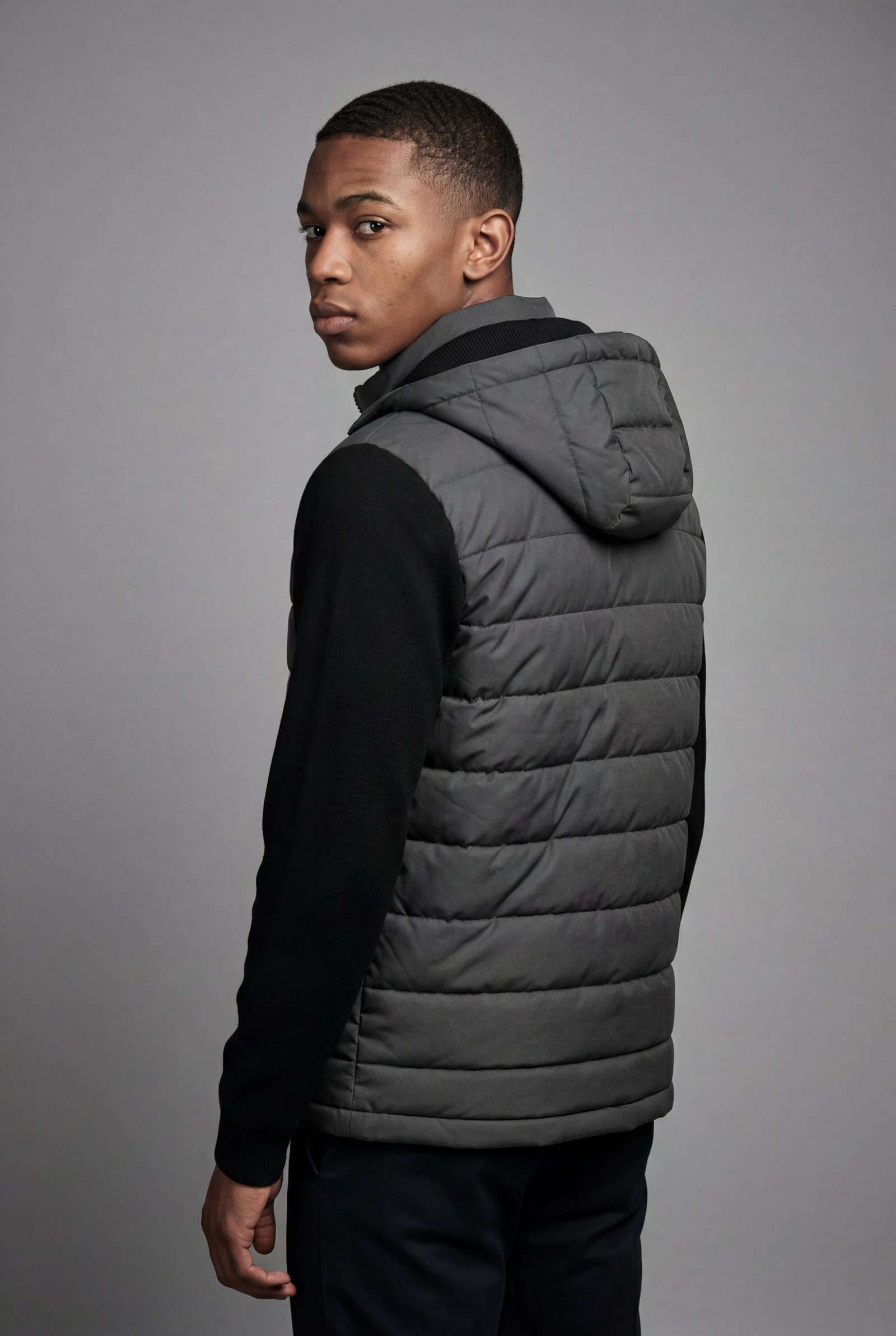 Dark Gray Quilted Hooded Hybrid Jacket with Sleeves - Hooded jackets - Photo 2