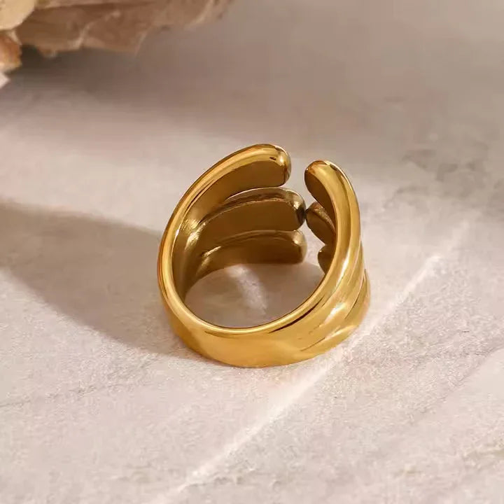 Gold Sculptural Gold-tone Open Statement Ring - Statement rings - Photo 5