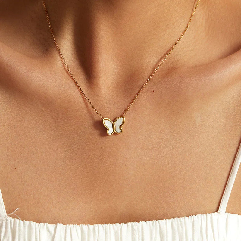 Gold Women's Gold-Tone Butterfly Outline Pendant Necklace - Photo 3