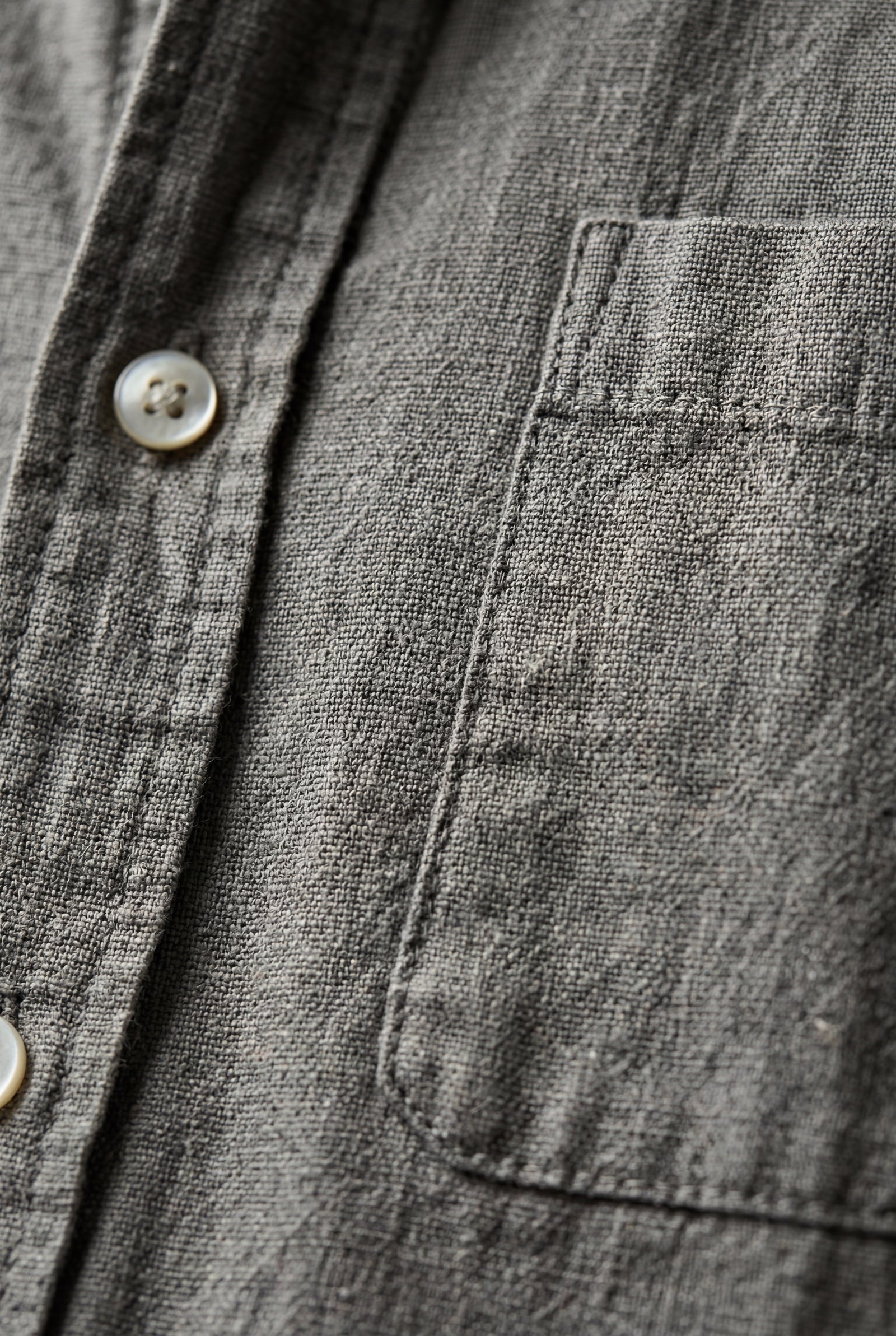 Gray Classic Button-down Oxford Shirt with Chest Pocket - Men's Shirts - Photo 11