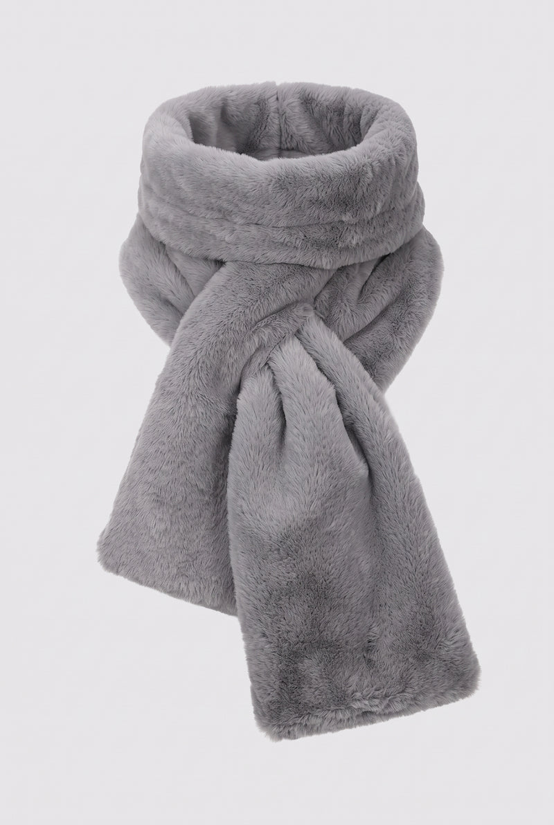 Faux Fur Scarf in Gray — studio front