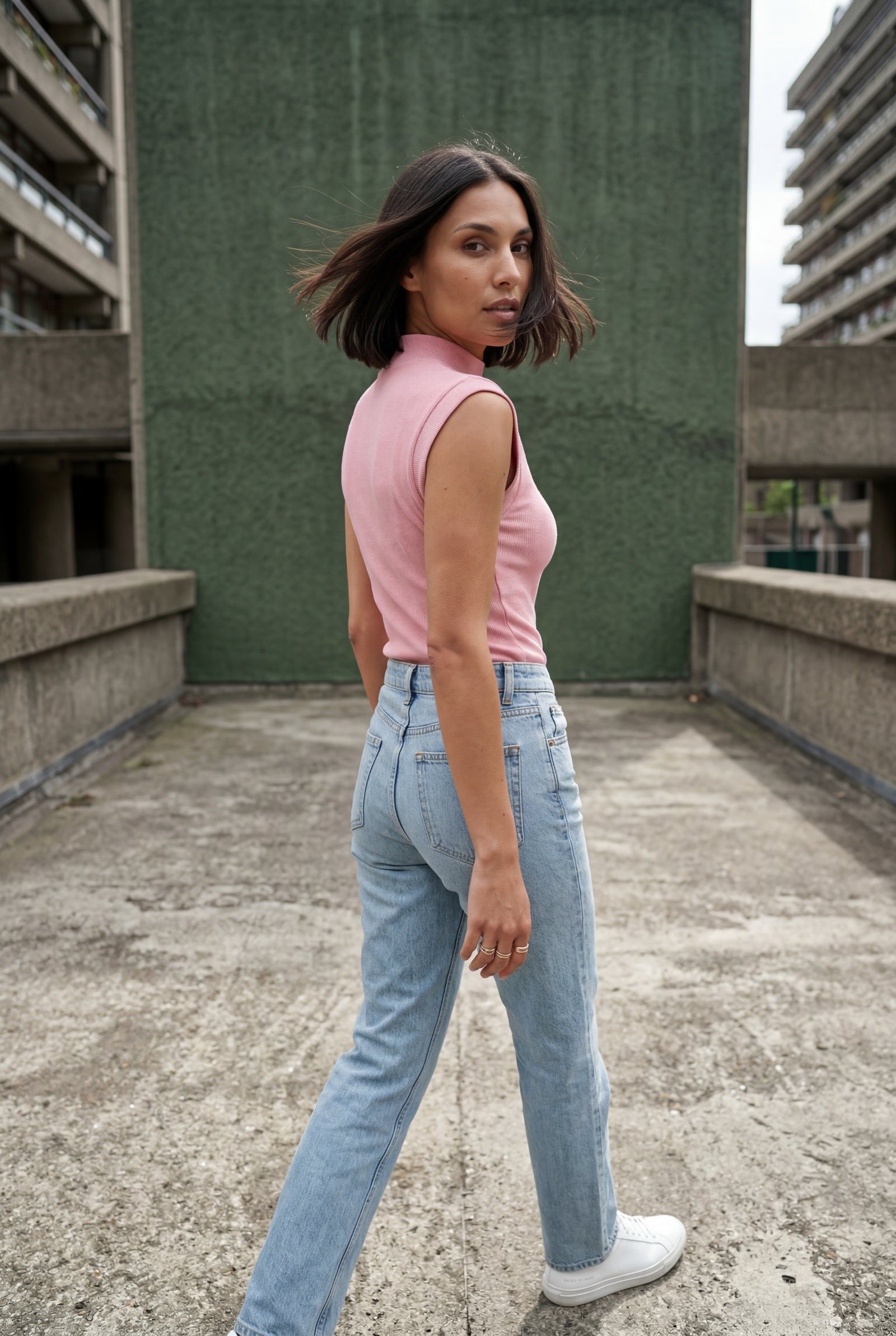 Pink Ribbed Mock Neck Sleeveless Top with Curved Hem - Mock neck tops - Photo 10