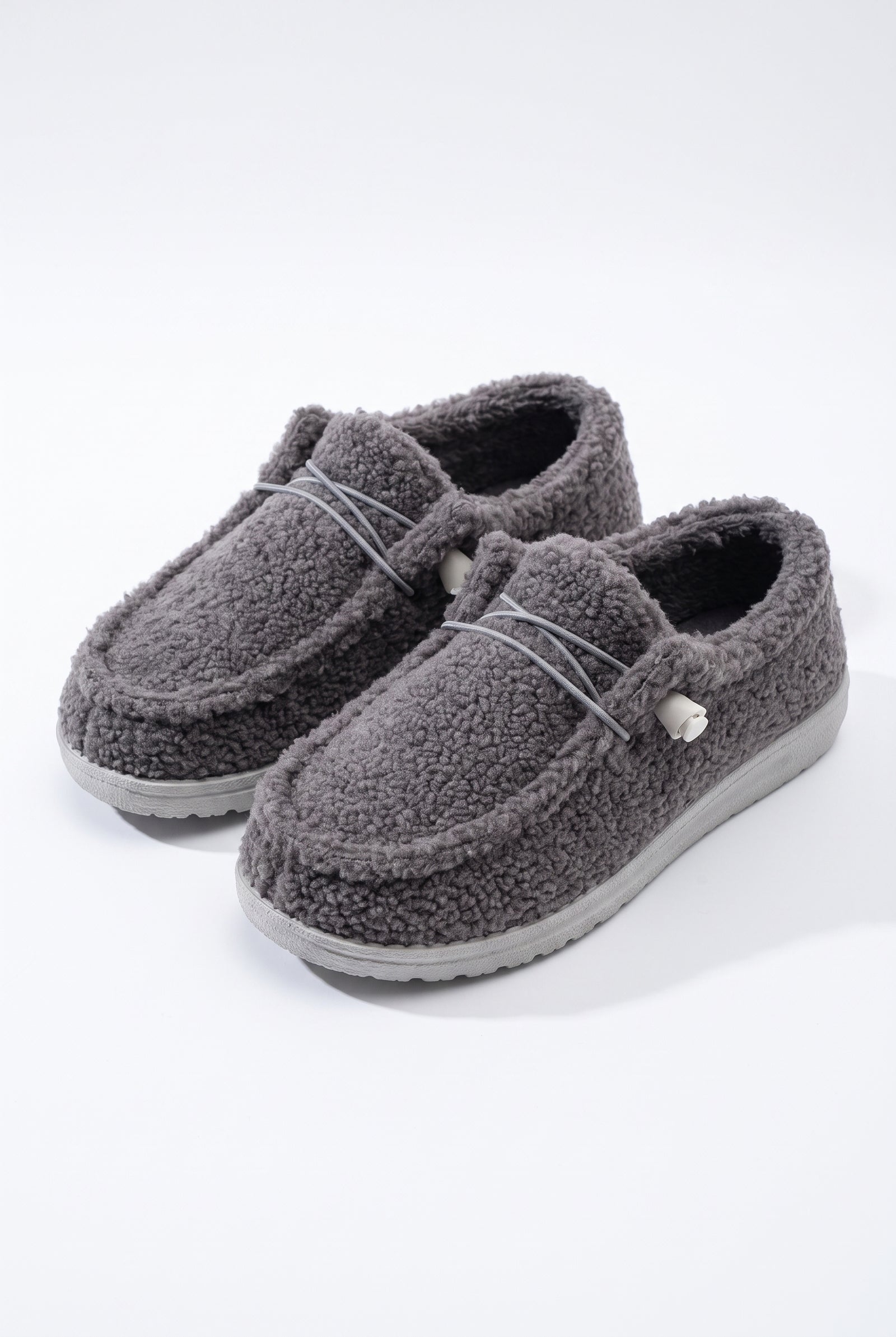 Women's Slippers Teddy Plush in Gray — product shot