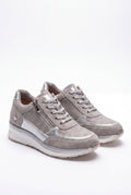 Women Sneakers Adjustable Fit in Gray — primary packshot