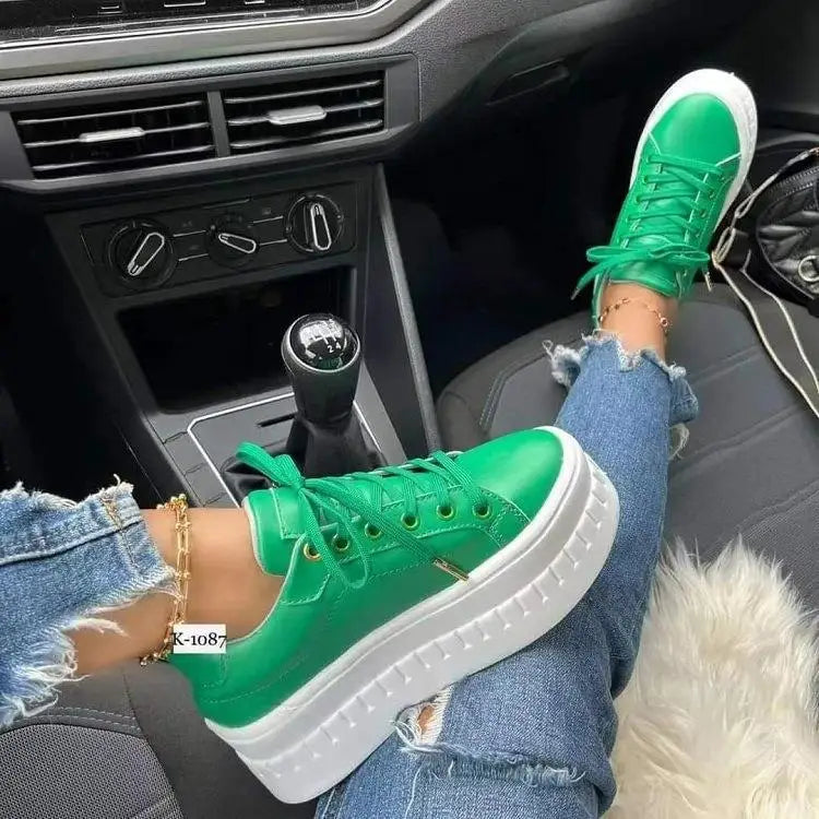 Green Chunky Platform Lace-up Sneakers with Ridged Sole - Platform sneakers - Photo 4