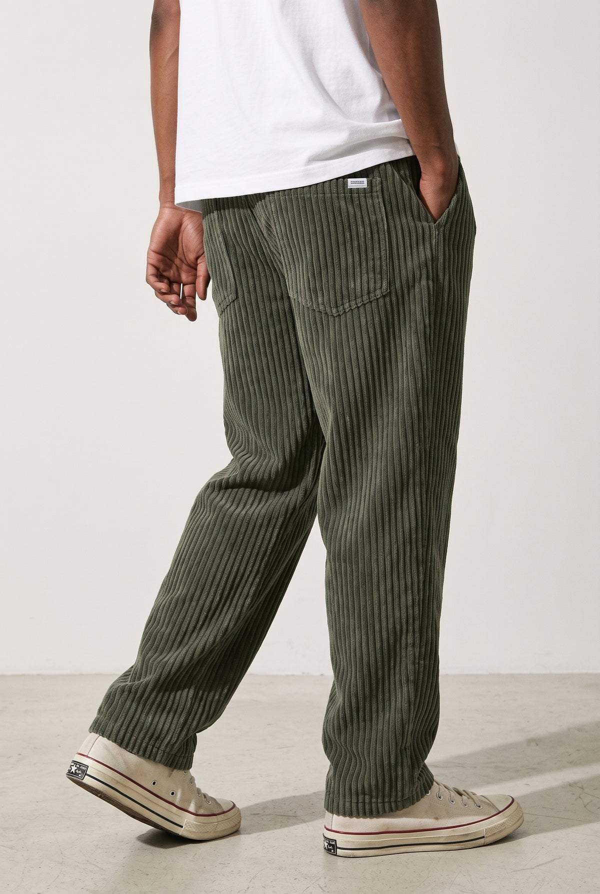 Corduroy Wide-Leg Pants in Green — studio front