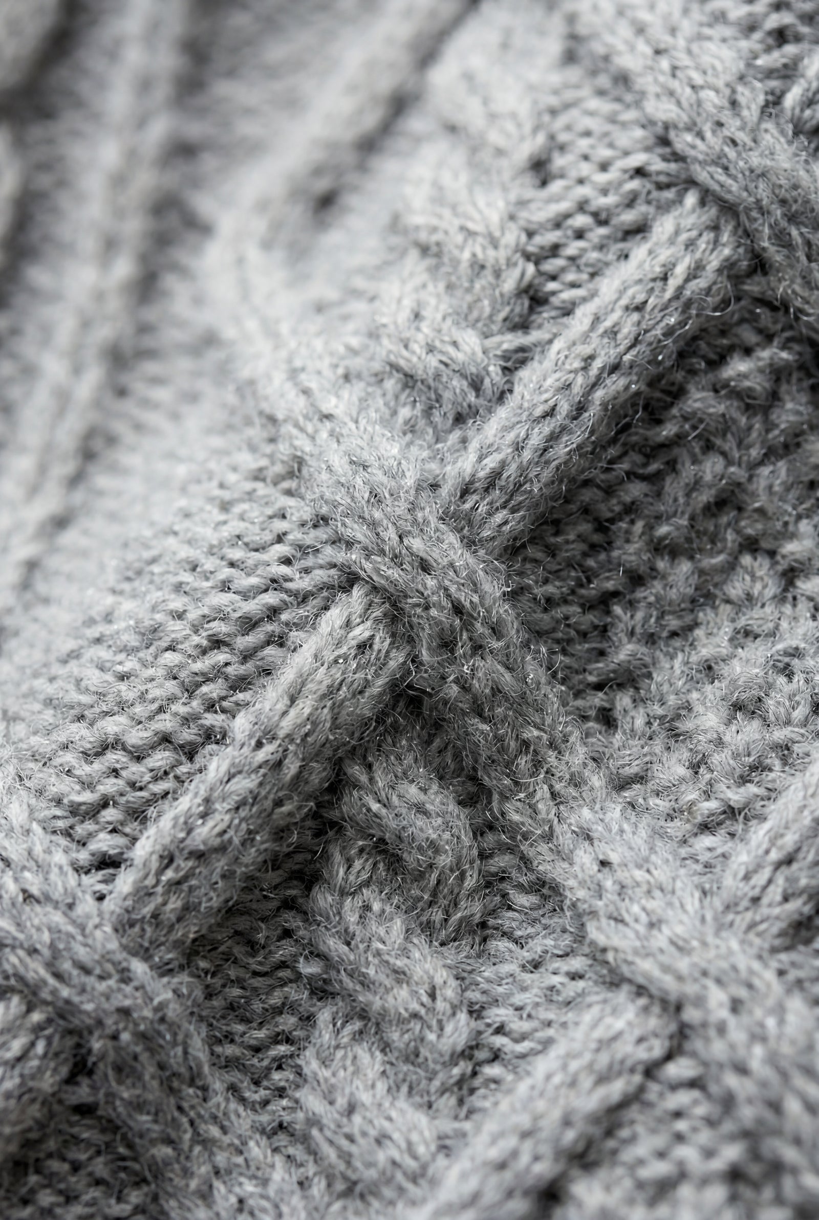 Light Gray Chunky Cable Relaxed Crewneck Sweater - Chunky knit sweater - Photo 4
