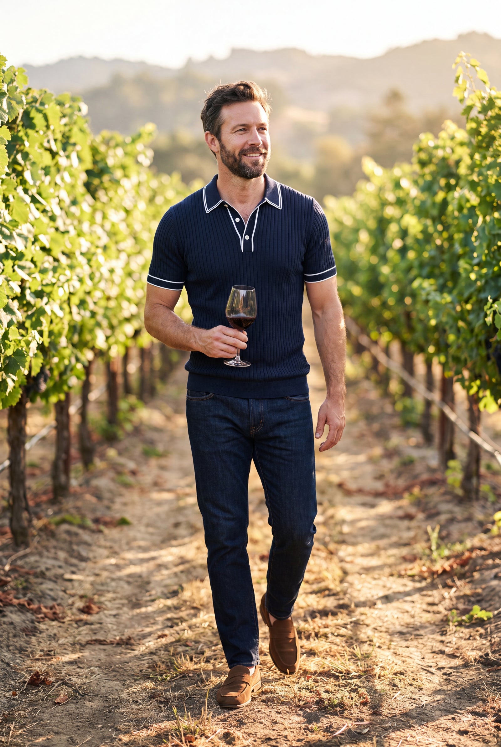 Men's Polo Shirt Color-Blocked Short Sleeve in Navy Blue — lifestyle vineyard