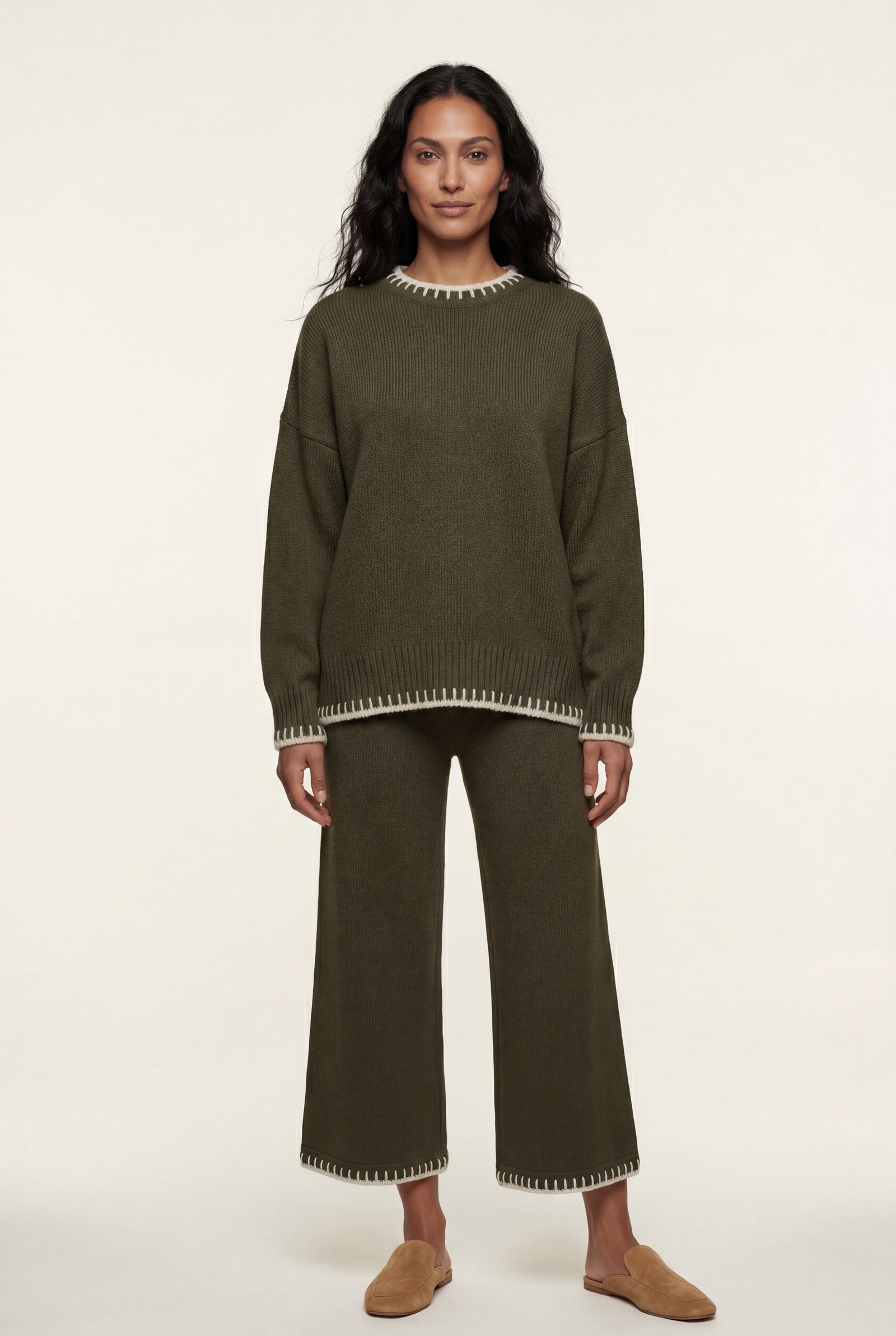 Olive Contrast Trim Relaxed Lounge Set - Photo 2