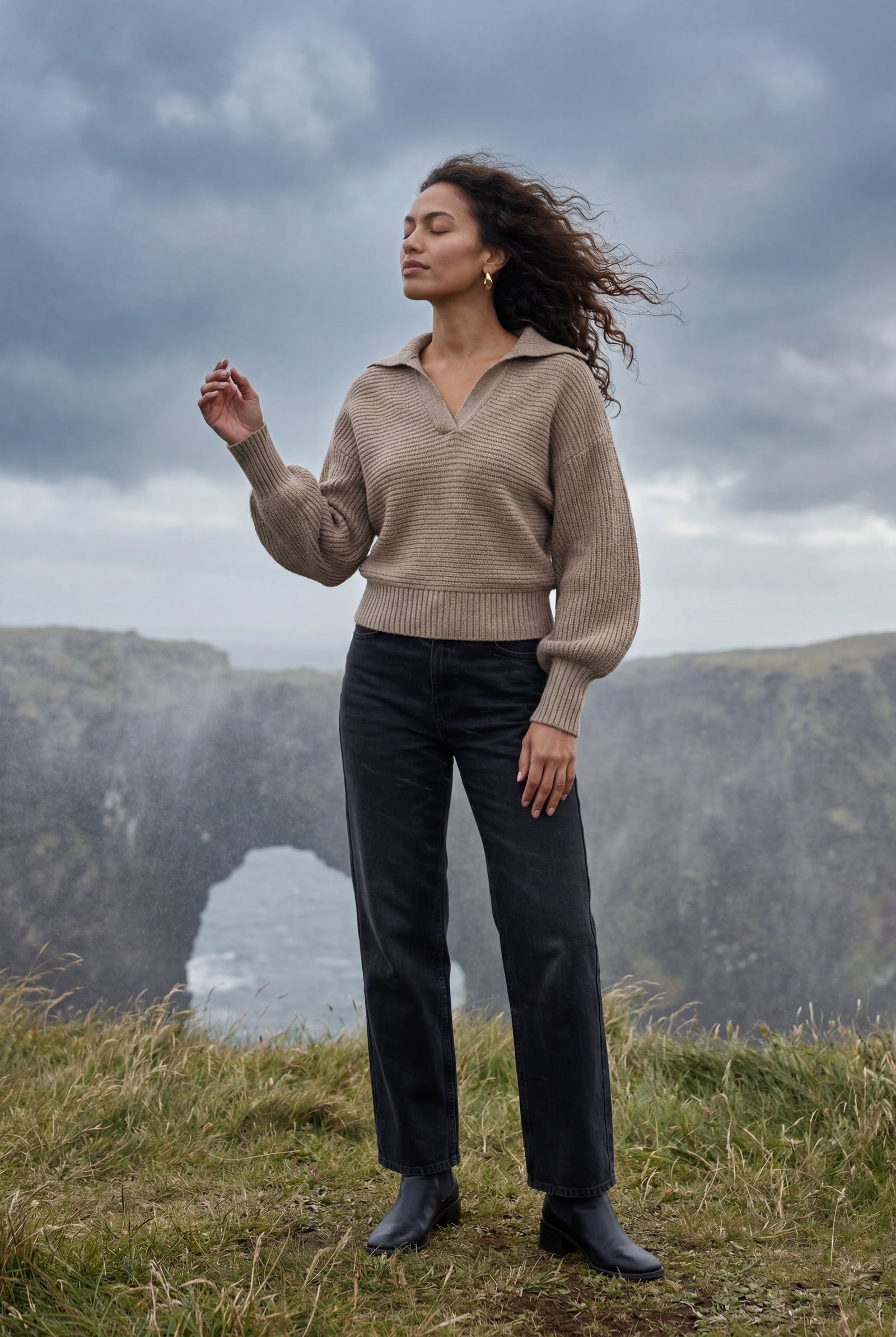 Khaki Oversized Collared Chunky Sweater with Balloon Sleeves - Oversized sweater - Photo 18