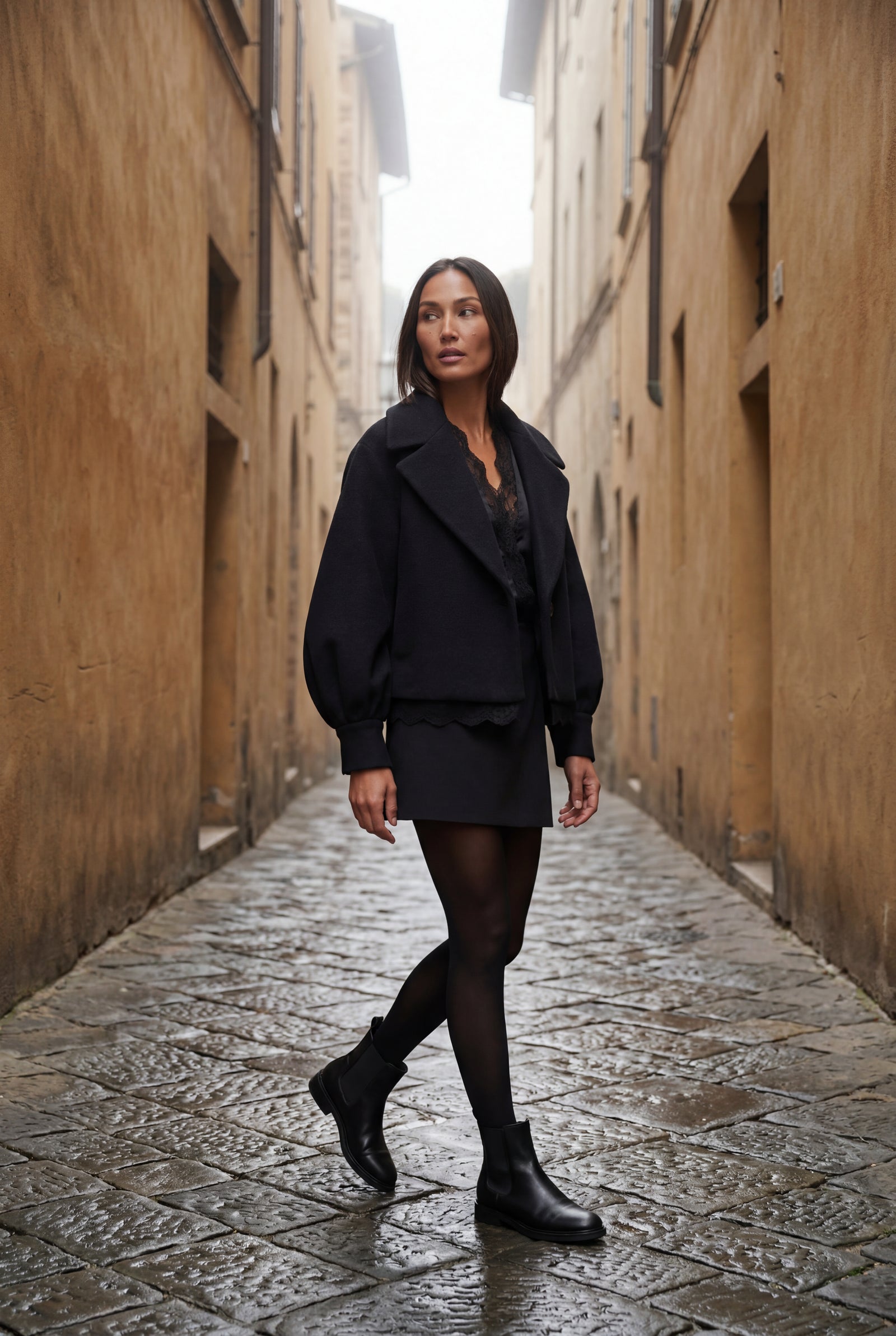 Black Cropped Double-breasted Boxy Coat with Notched Lapel - Short coat - Photo 13