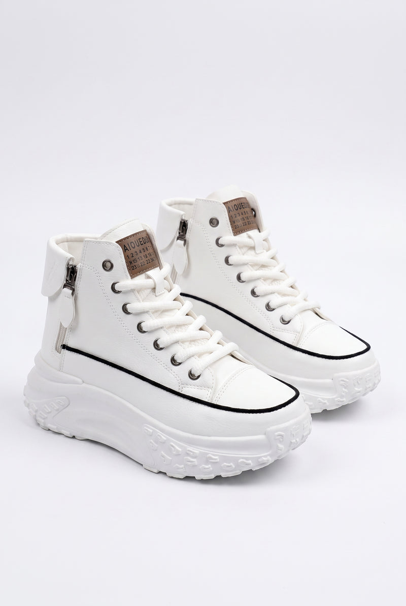 Women's Sneakers Platform in White — primary variant1