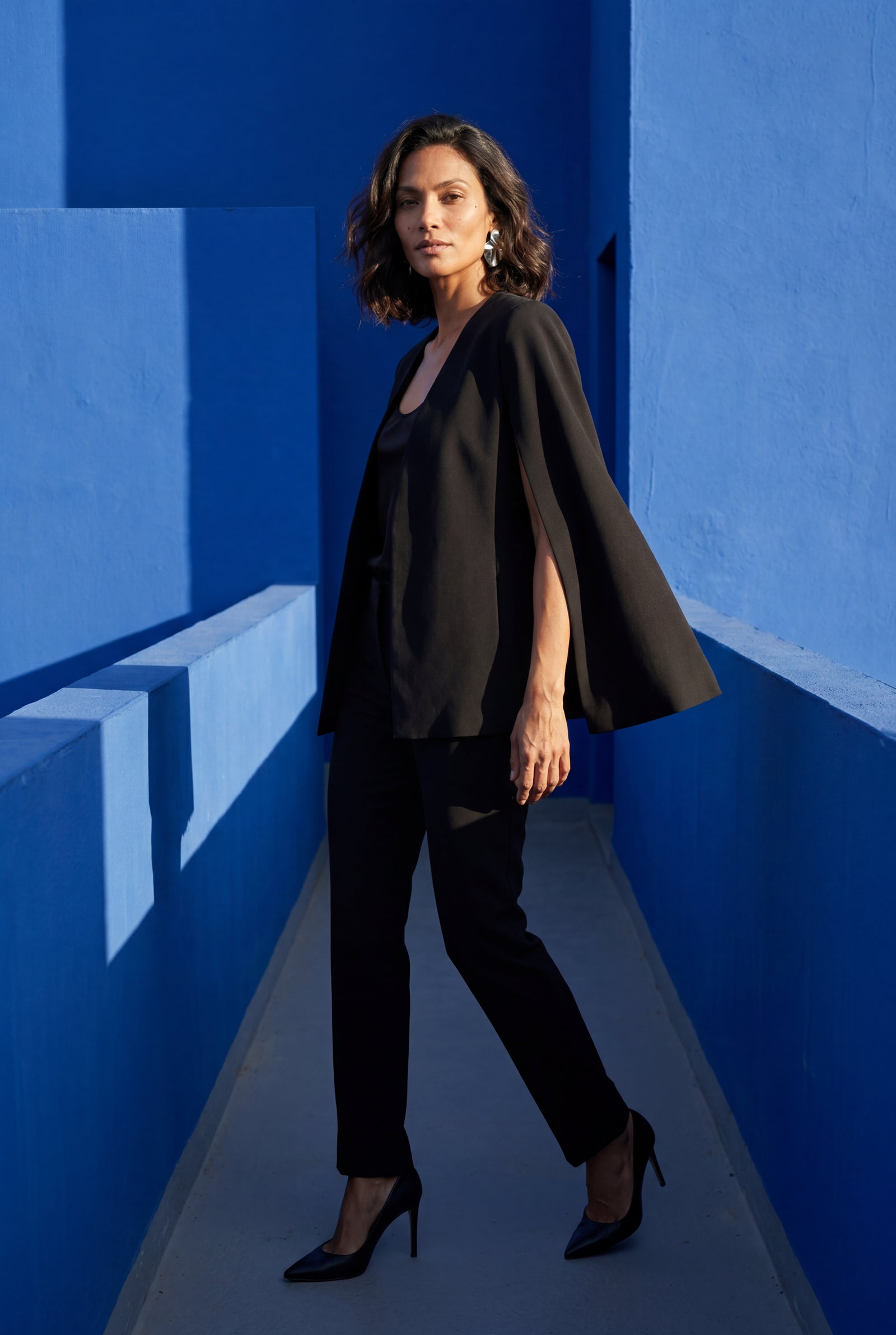 Black Women's Tailored Cape Blazer with Open Sleeves - Women's Blazers - Photo 5