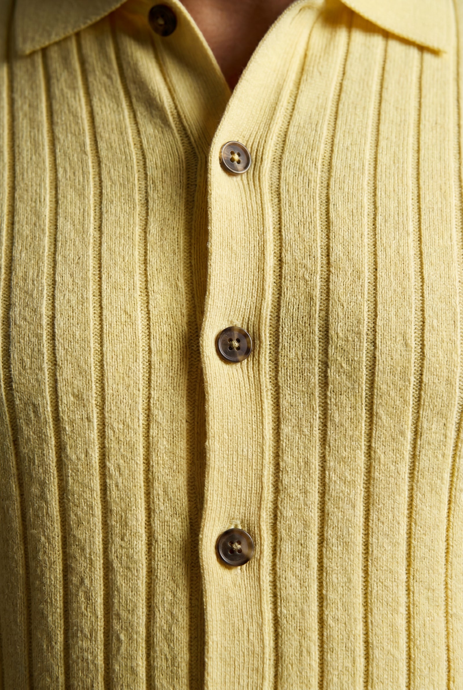 Yellow Pale Yellow Ribbed Button Front Polo Shirt - Polo shirts - Photo 3