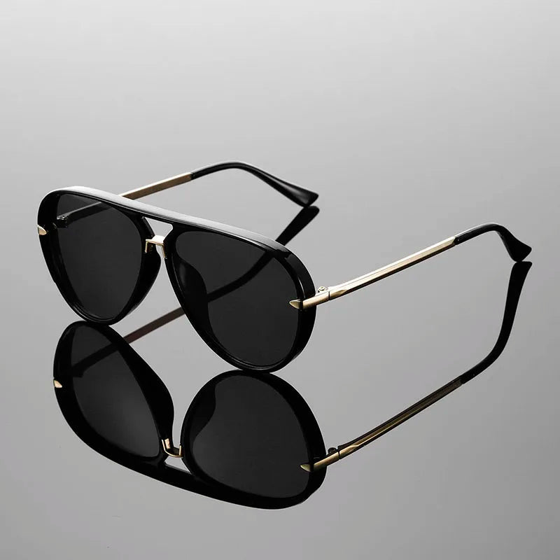 Aviator Sunglasses with Gradient Lenses-Stilenza-Black-Stilenza