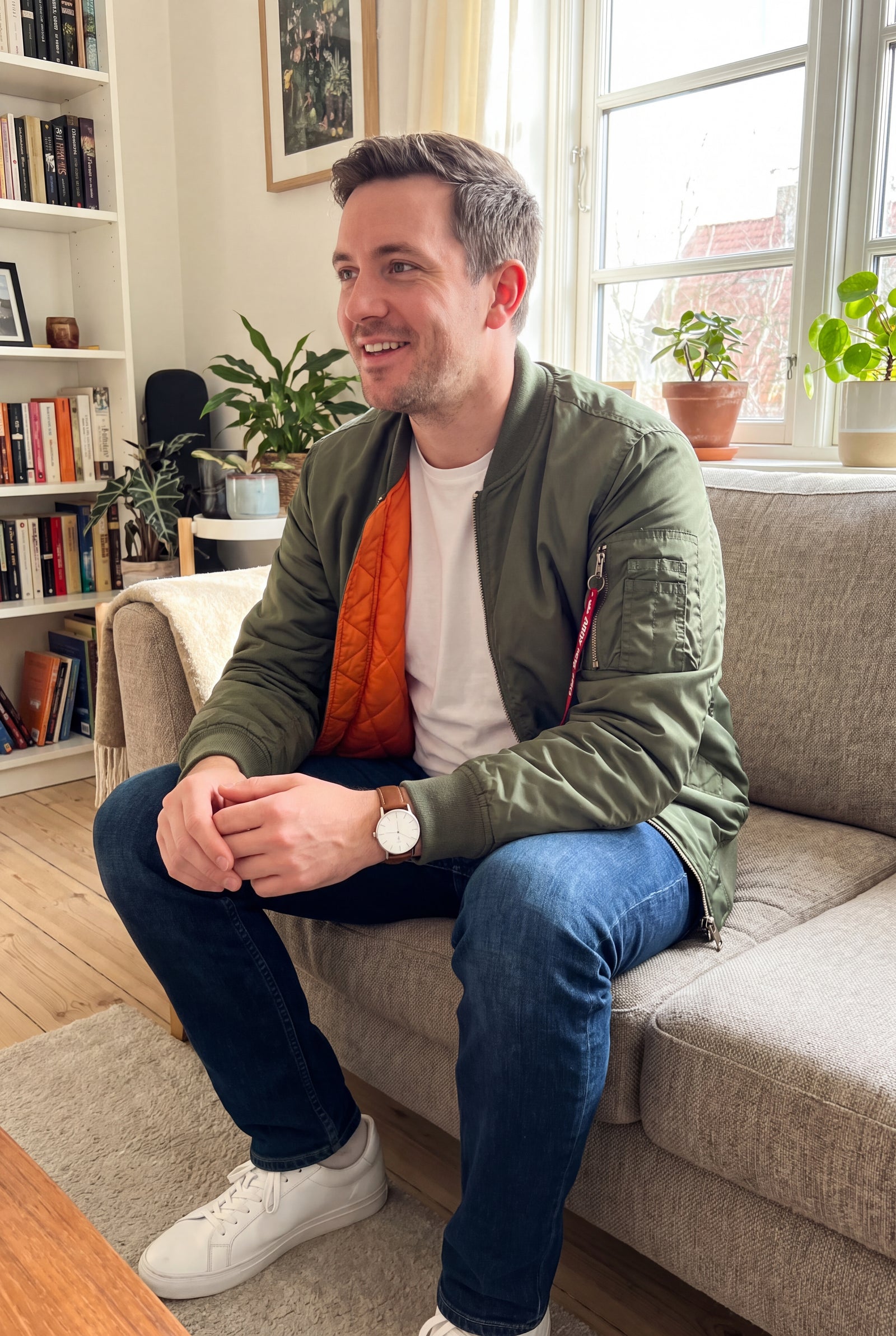 Men's Classic Bomber Jacket with Zip Closure -Army Green — home moment