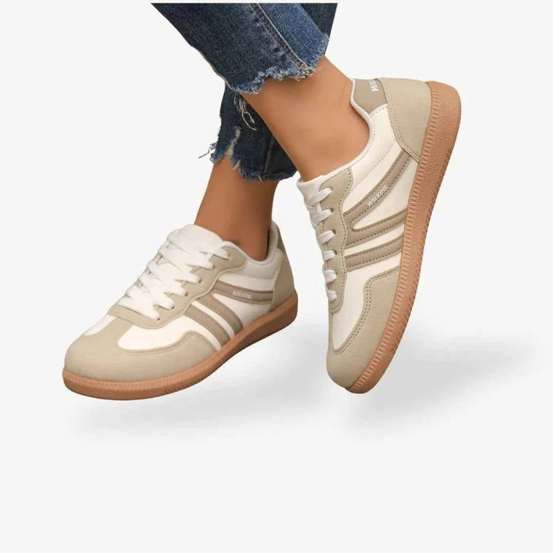 Color-block Panel Retro Lace up Sneakers - Photo 2