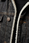 Black Collar Classic Trucker Jacket with Full Lining - Denim jacket - Photo 3