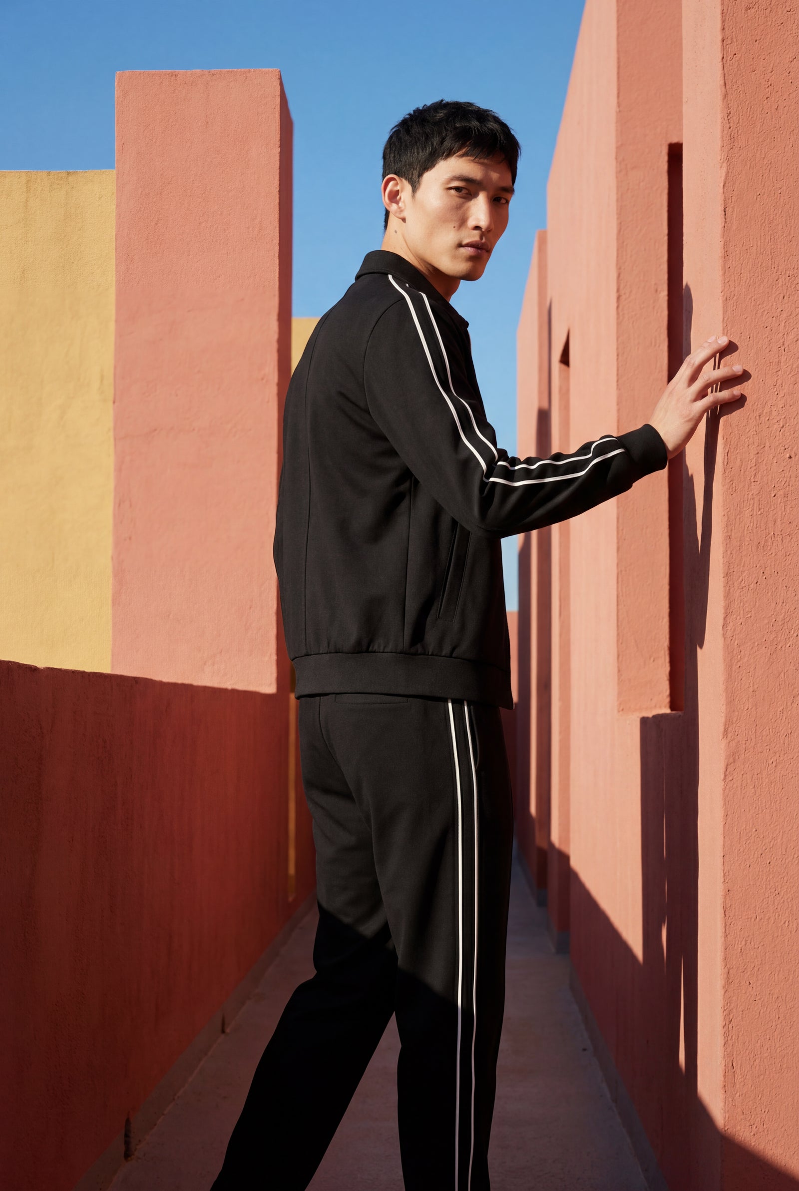 Black Contrast Side Stripe Track Jacket and Jogger Set - Sports set - Photo 5