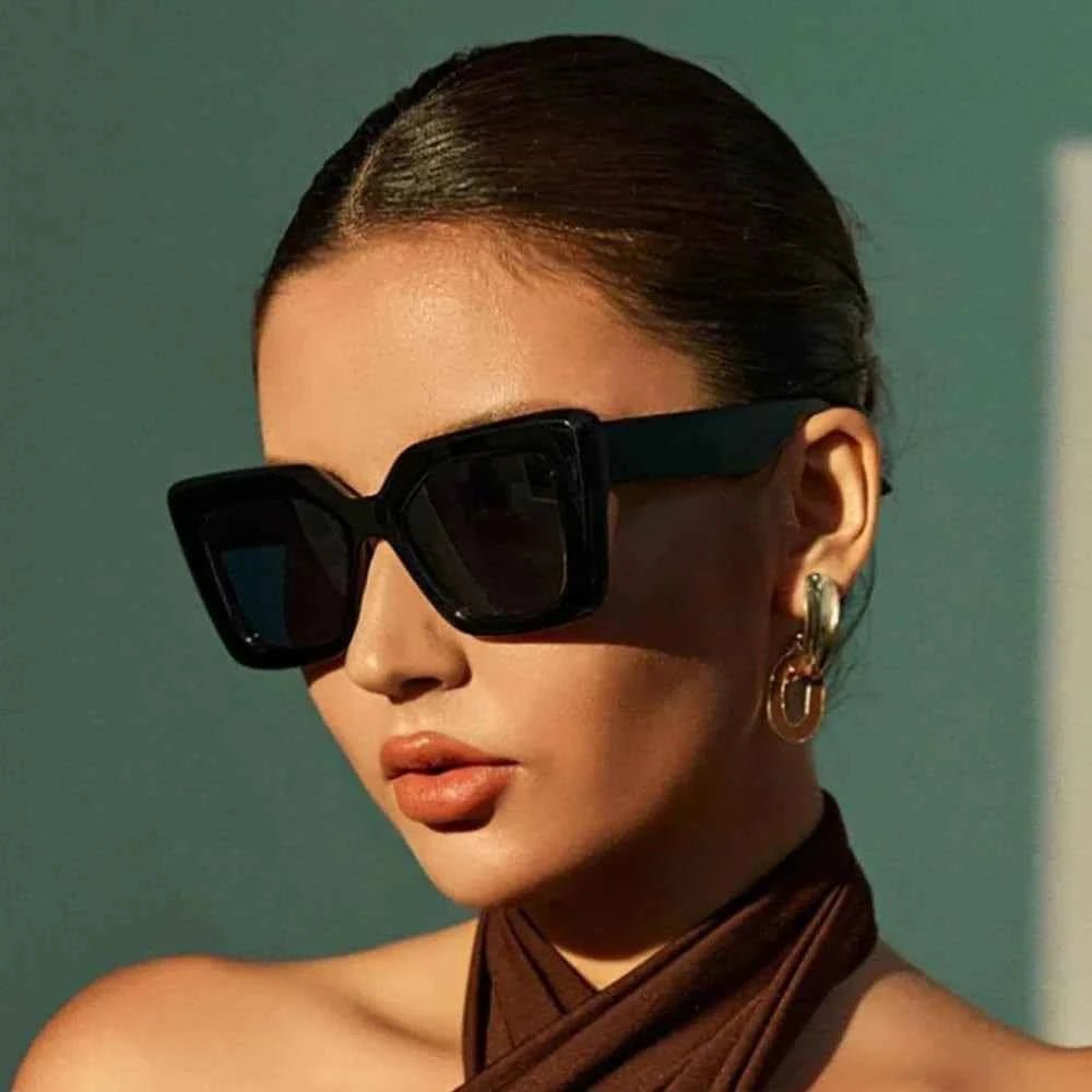 Black Glossy Black Oversized Angular Cat Eye Sunglasses - Oversized sunglasses - Photo 3