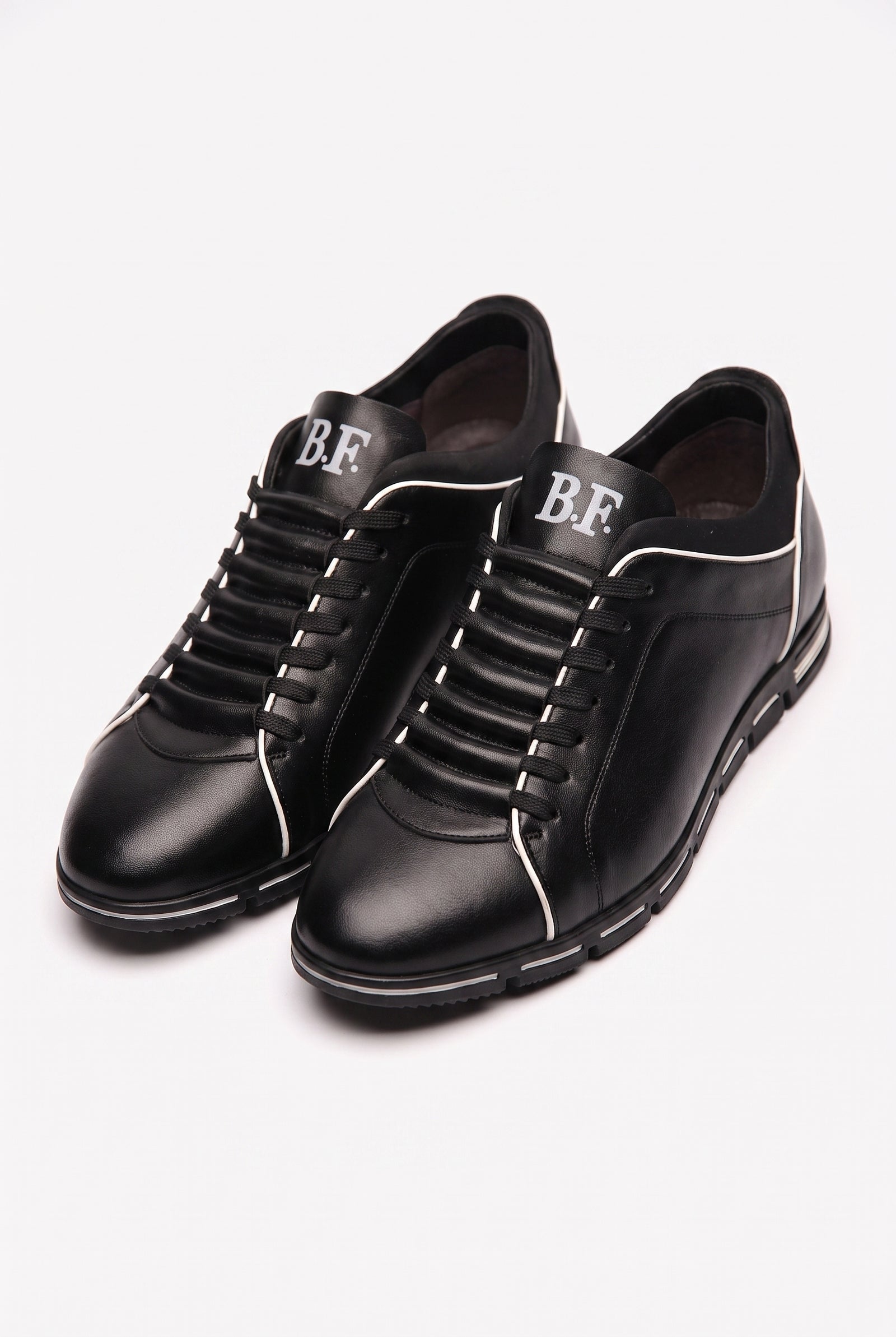 Men's Formal Shoes Lace-Up in Black — product packshot