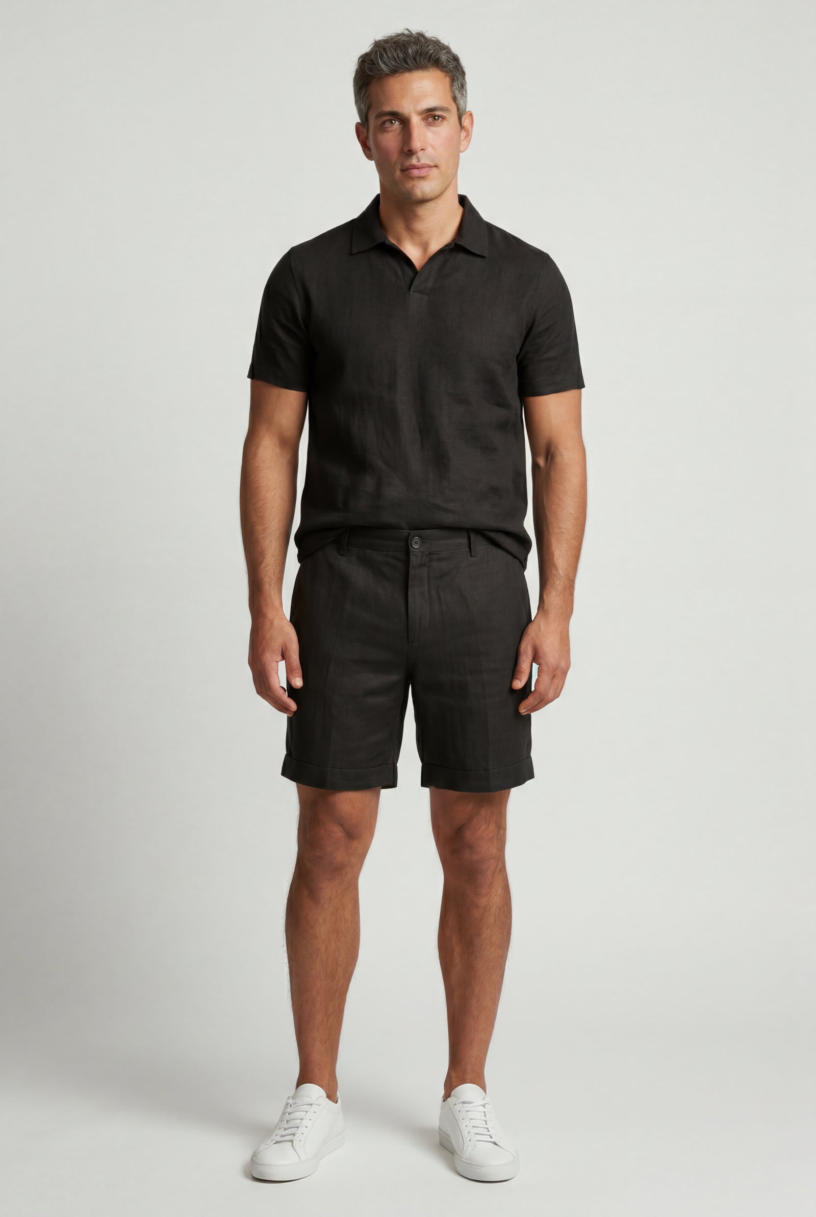 Black Men's Tailored Above-Knee Casual Shorts with Belt Loops - Photo 2